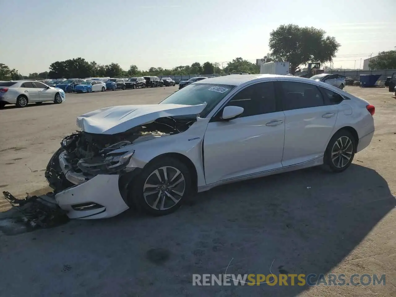 1 Photograph of a damaged car 1HGCV3F94KA003567 HONDA ACCORD 2019