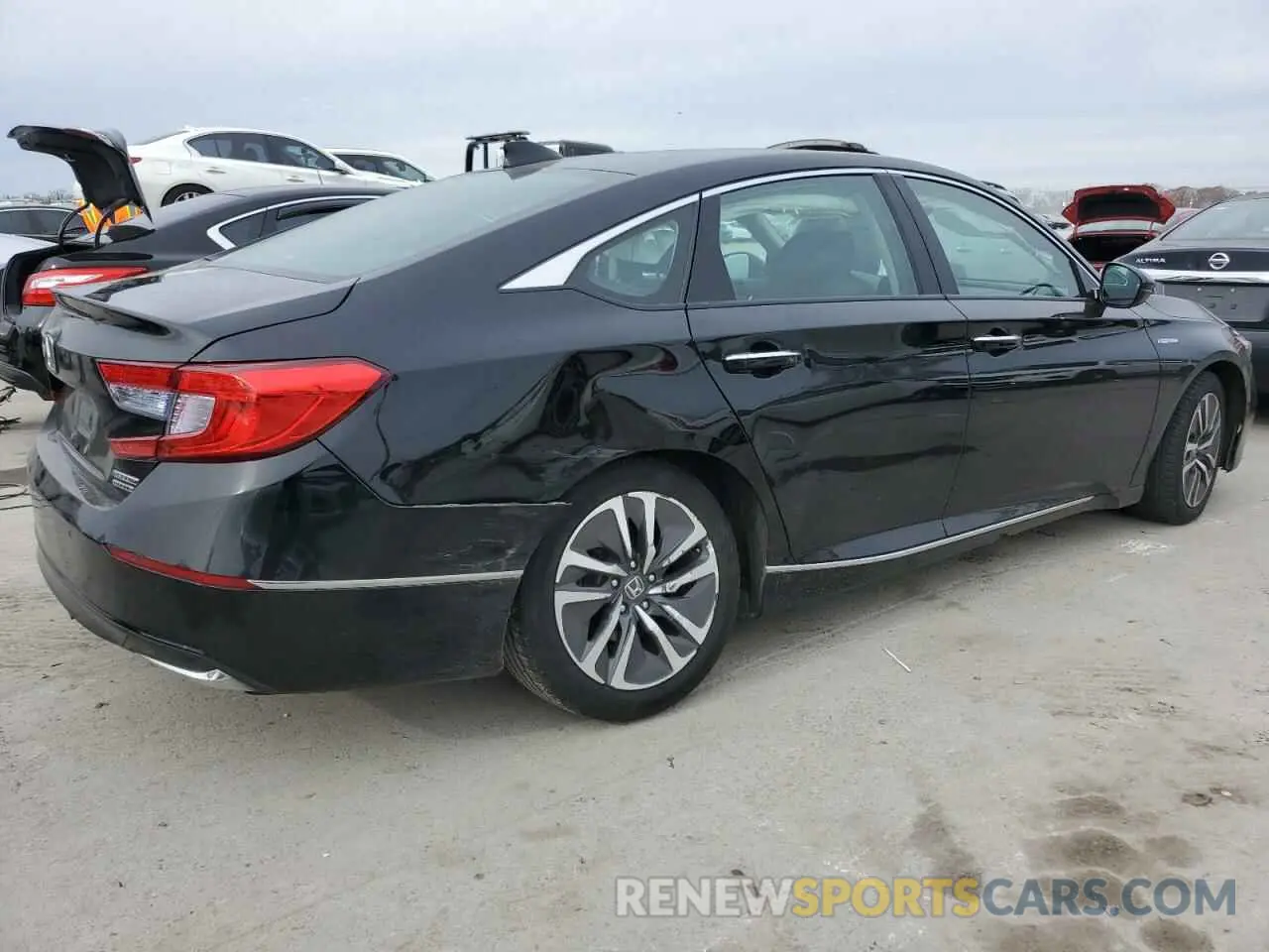 3 Photograph of a damaged car 1HGCV3F96KA021536 HONDA ACCORD 2019