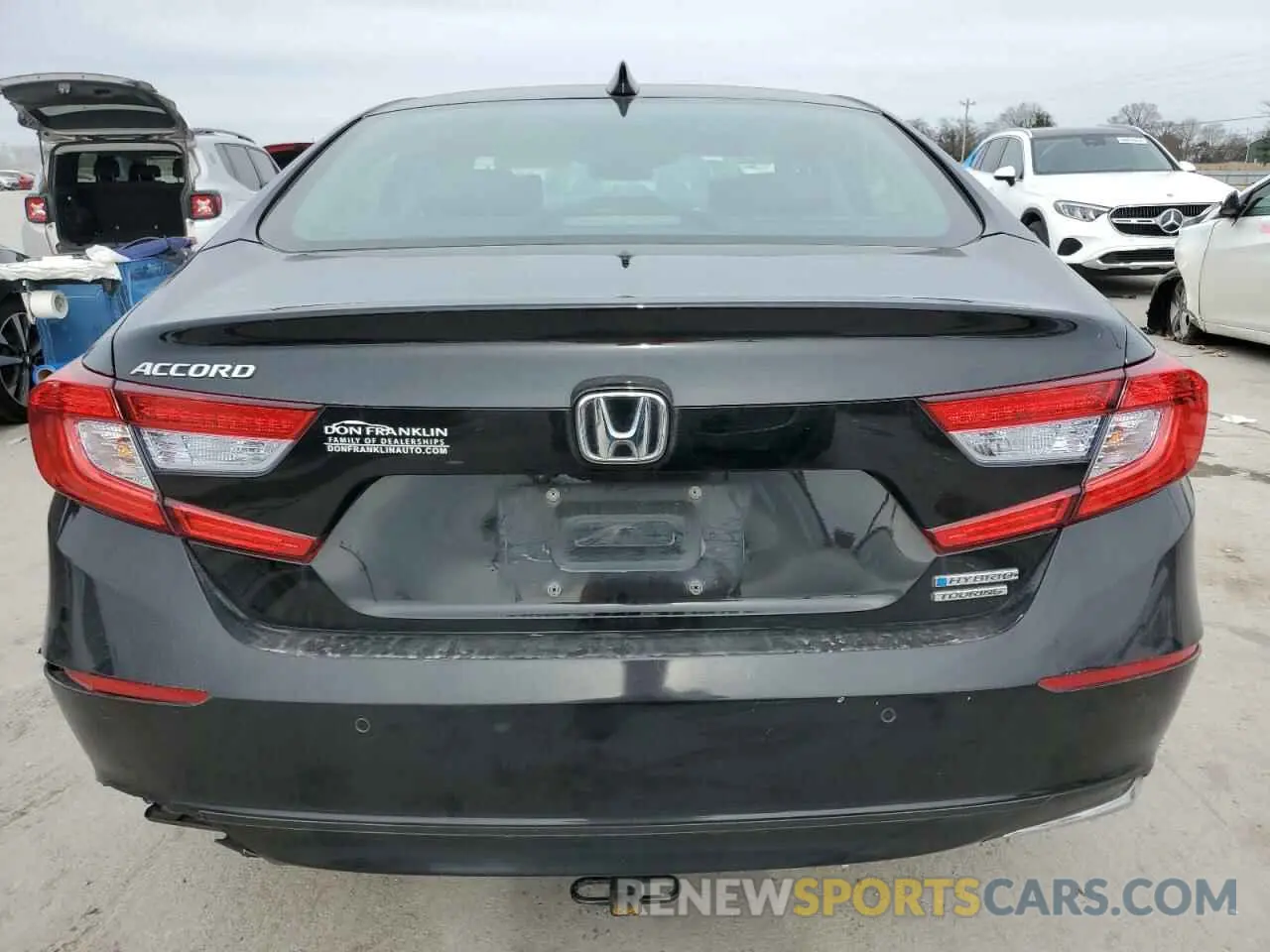 6 Photograph of a damaged car 1HGCV3F96KA021536 HONDA ACCORD 2019