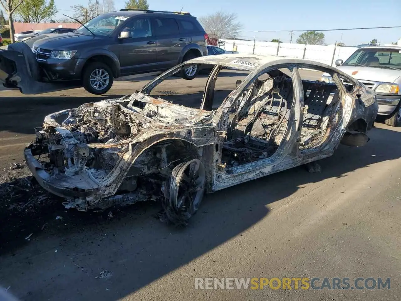 1 Photograph of a damaged car 1HGCV1E33LA041519 HONDA ACCORD 2020