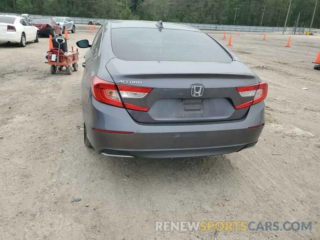 6 Photograph of a damaged car 1HGCV1F10LA021824 HONDA ACCORD 2020