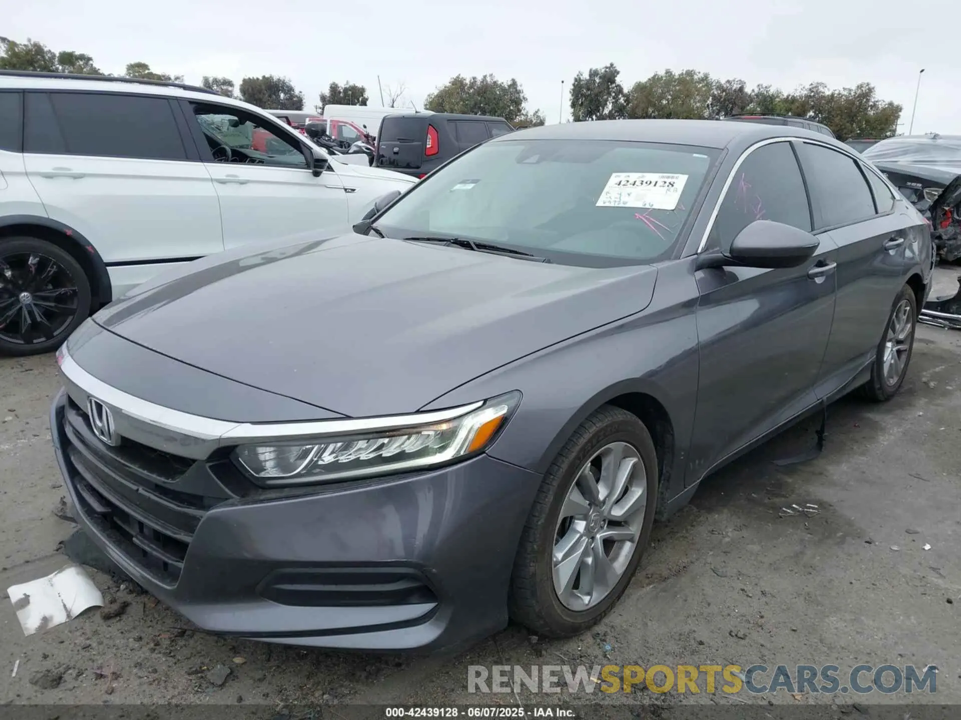 2 Photograph of a damaged car 1HGCV1F11LA075553 HONDA ACCORD 2020