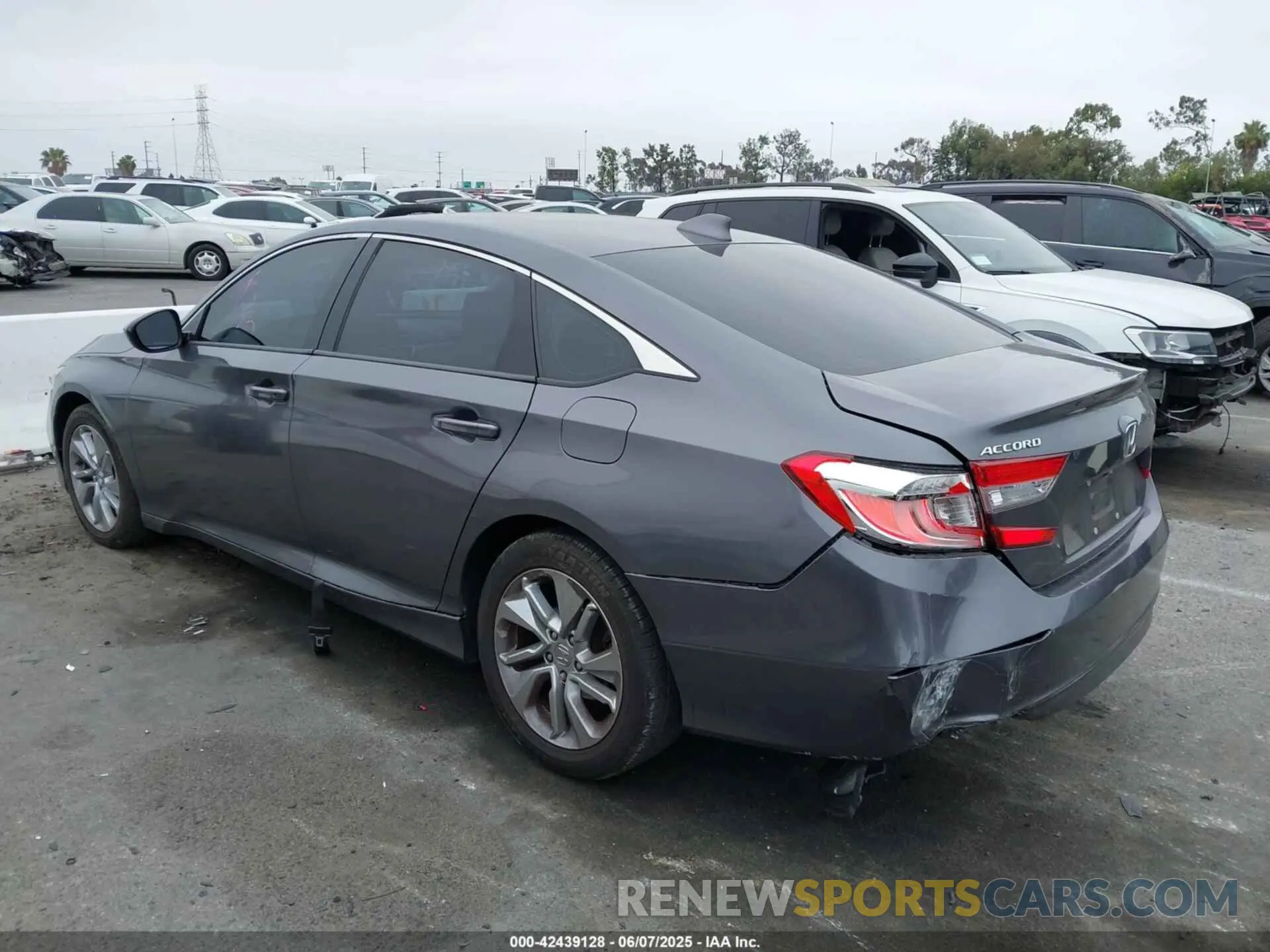 3 Photograph of a damaged car 1HGCV1F11LA075553 HONDA ACCORD 2020