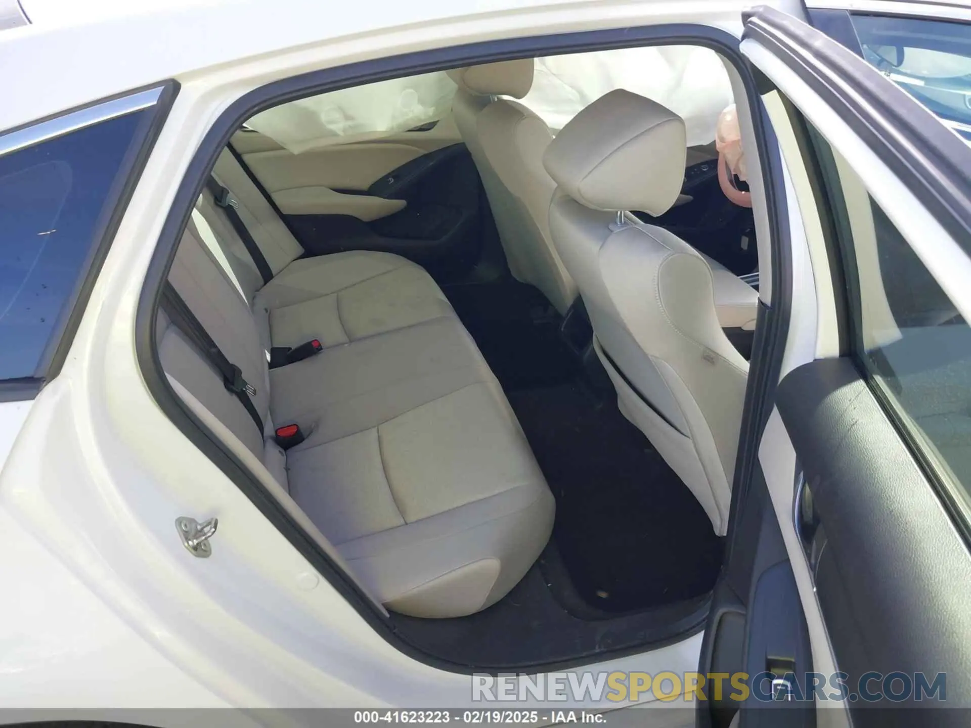 8 Photograph of a damaged car 1HGCV1F11LA078596 HONDA ACCORD 2020
