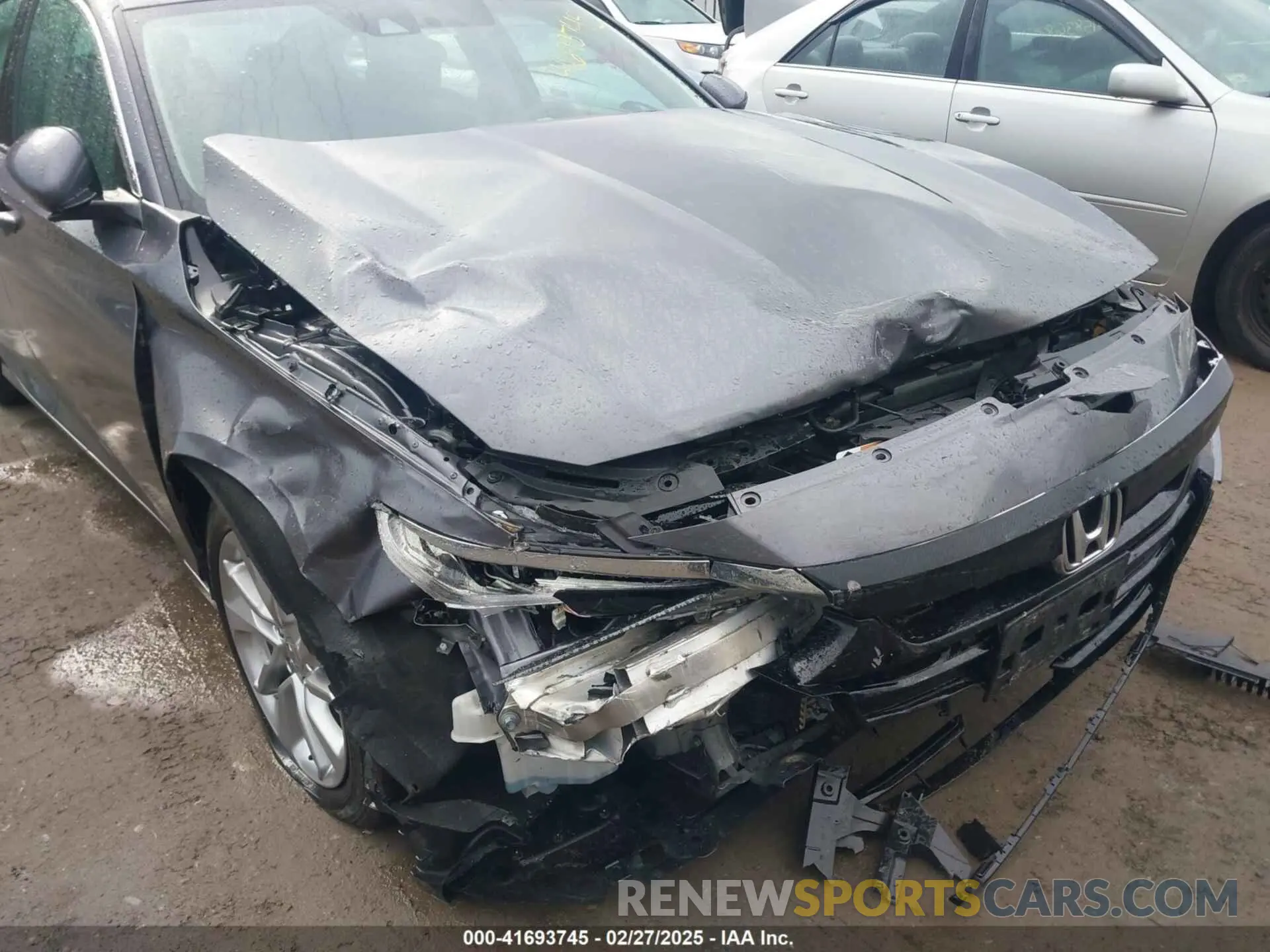6 Photograph of a damaged car 1HGCV1F12LA132066 HONDA ACCORD 2020