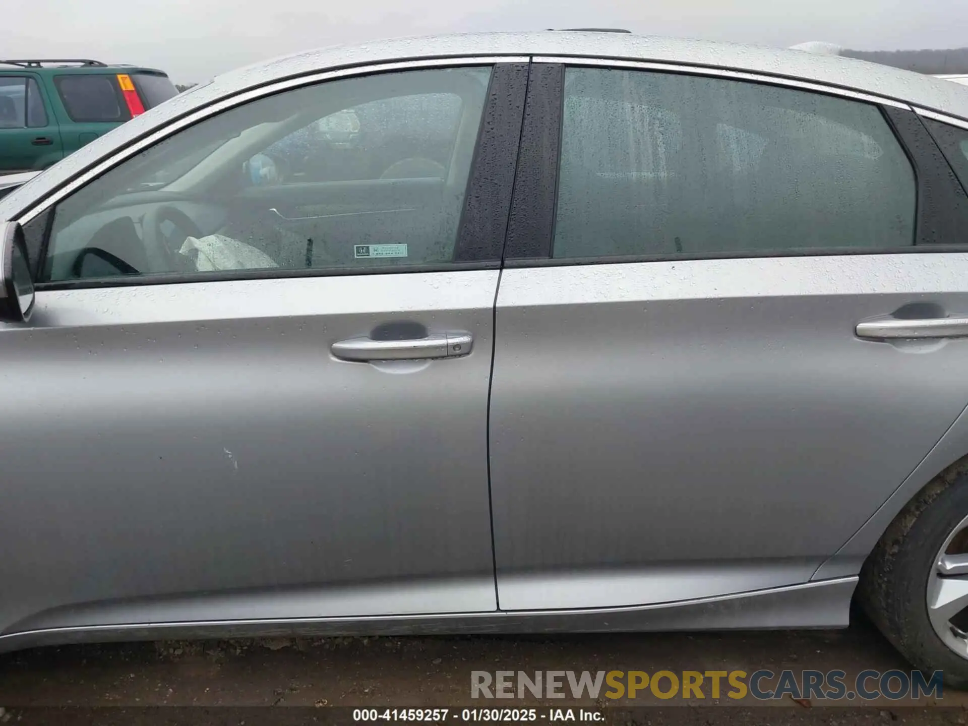 14 Photograph of a damaged car 1HGCV1F13LA006637 HONDA ACCORD 2020