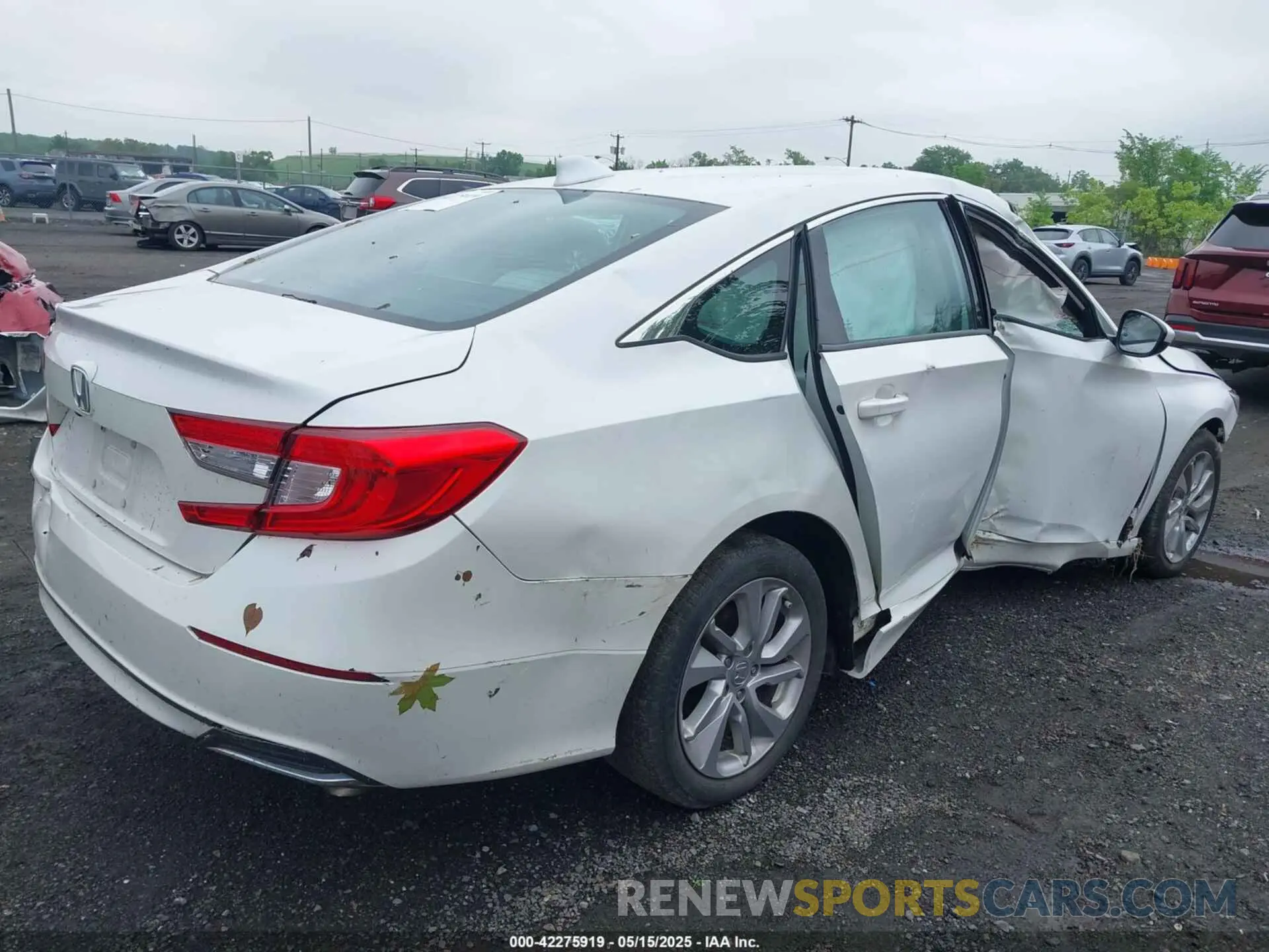 4 Photograph of a damaged car 1HGCV1F13LA021753 HONDA ACCORD 2020