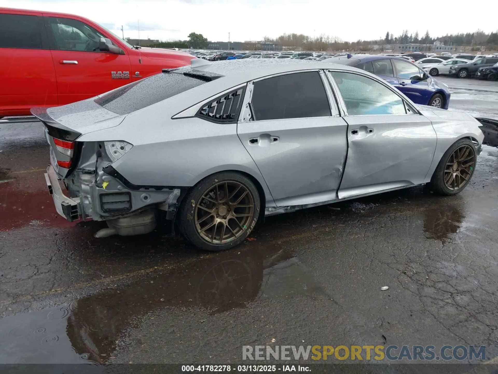 4 Photograph of a damaged car 1HGCV1F13LA027665 HONDA ACCORD 2020