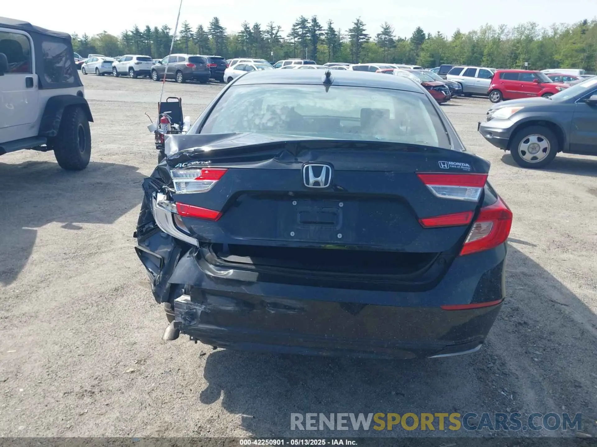 6 Photograph of a damaged car 1HGCV1F13LA063775 HONDA ACCORD 2020
