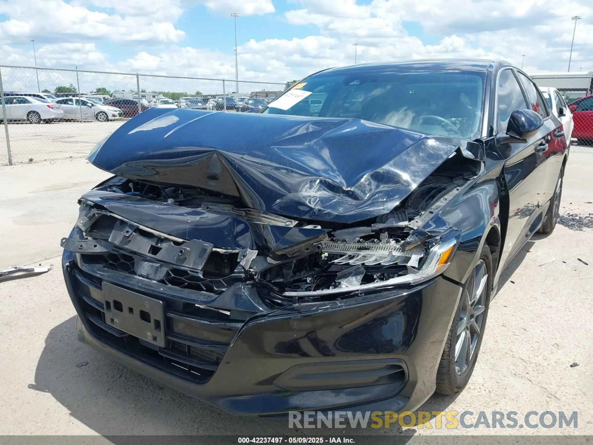 6 Photograph of a damaged car 1HGCV1F13LA068071 HONDA ACCORD 2020