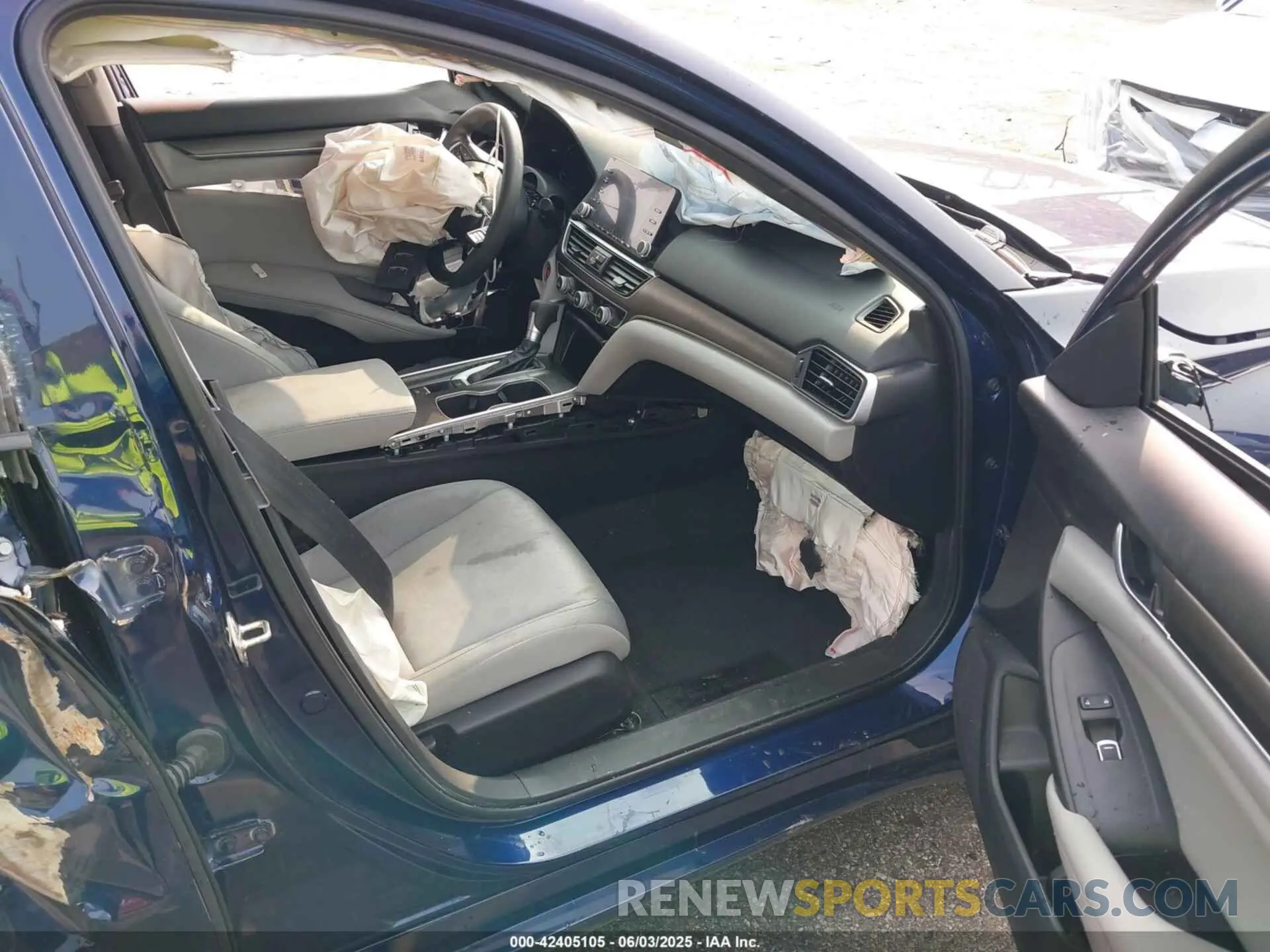 5 Photograph of a damaged car 1HGCV1F13LA098929 HONDA ACCORD 2020