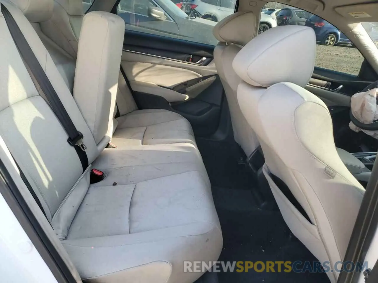 10 Photograph of a damaged car 1HGCV1F13LA139835 HONDA ACCORD 2020