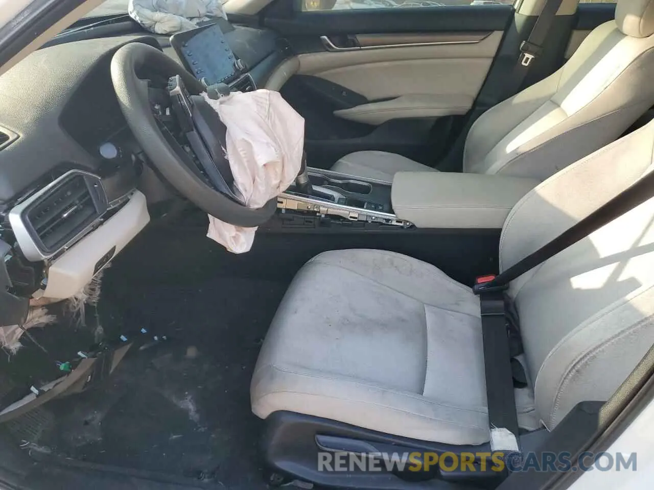 7 Photograph of a damaged car 1HGCV1F13LA139835 HONDA ACCORD 2020