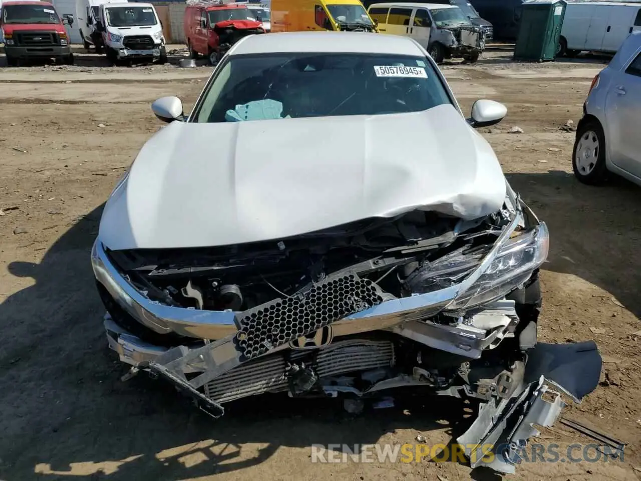 5 Photograph of a damaged car 1HGCV1F13LA147918 HONDA ACCORD 2020