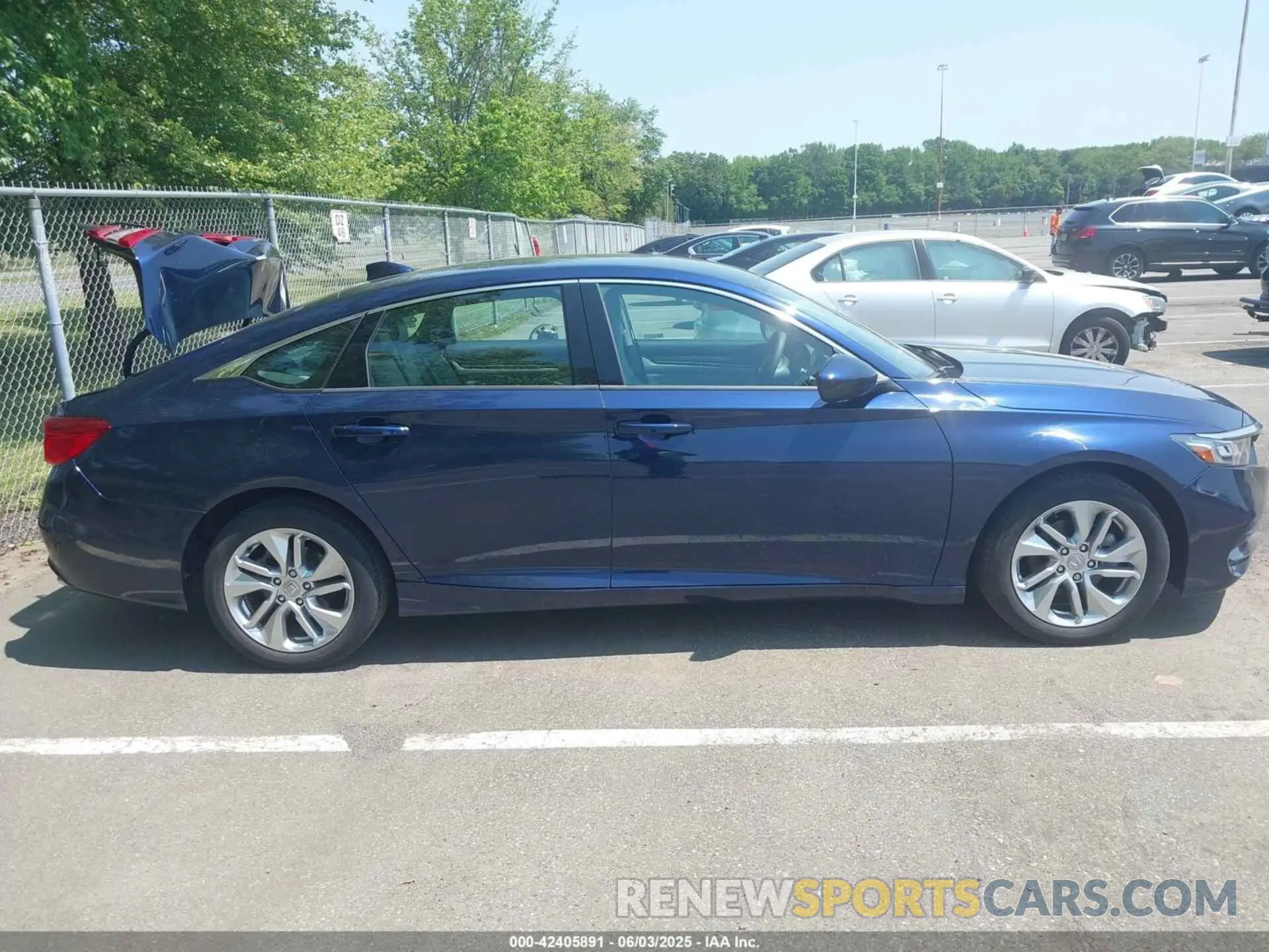 13 Photograph of a damaged car 1HGCV1F14LA005304 HONDA ACCORD 2020