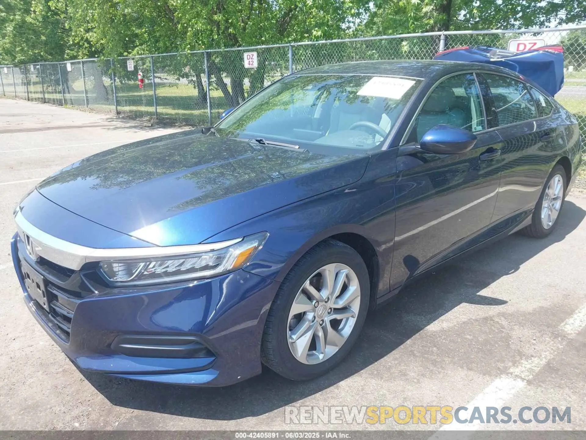 2 Photograph of a damaged car 1HGCV1F14LA005304 HONDA ACCORD 2020