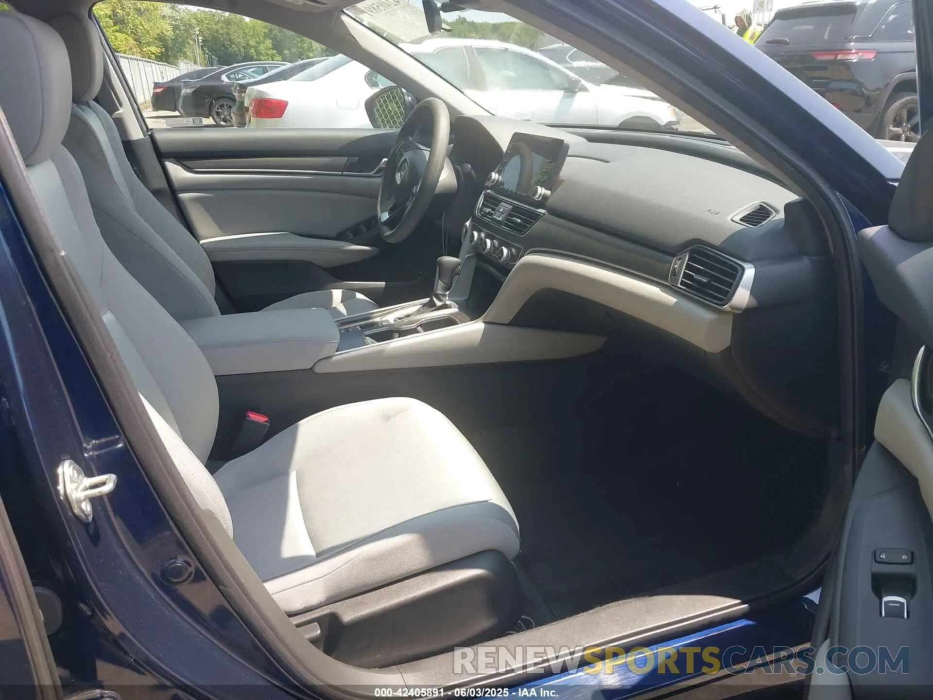 5 Photograph of a damaged car 1HGCV1F14LA005304 HONDA ACCORD 2020
