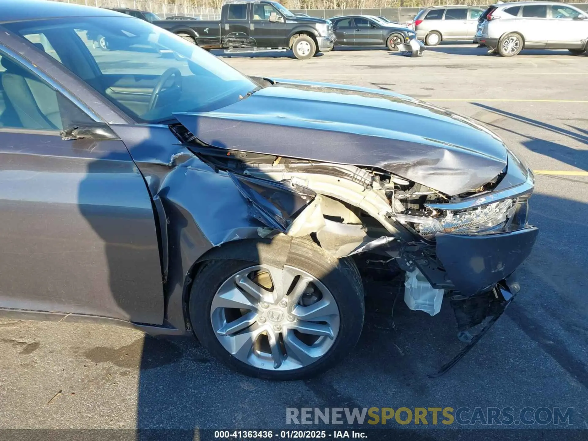 18 Photograph of a damaged car 1HGCV1F14LA092332 HONDA ACCORD 2020