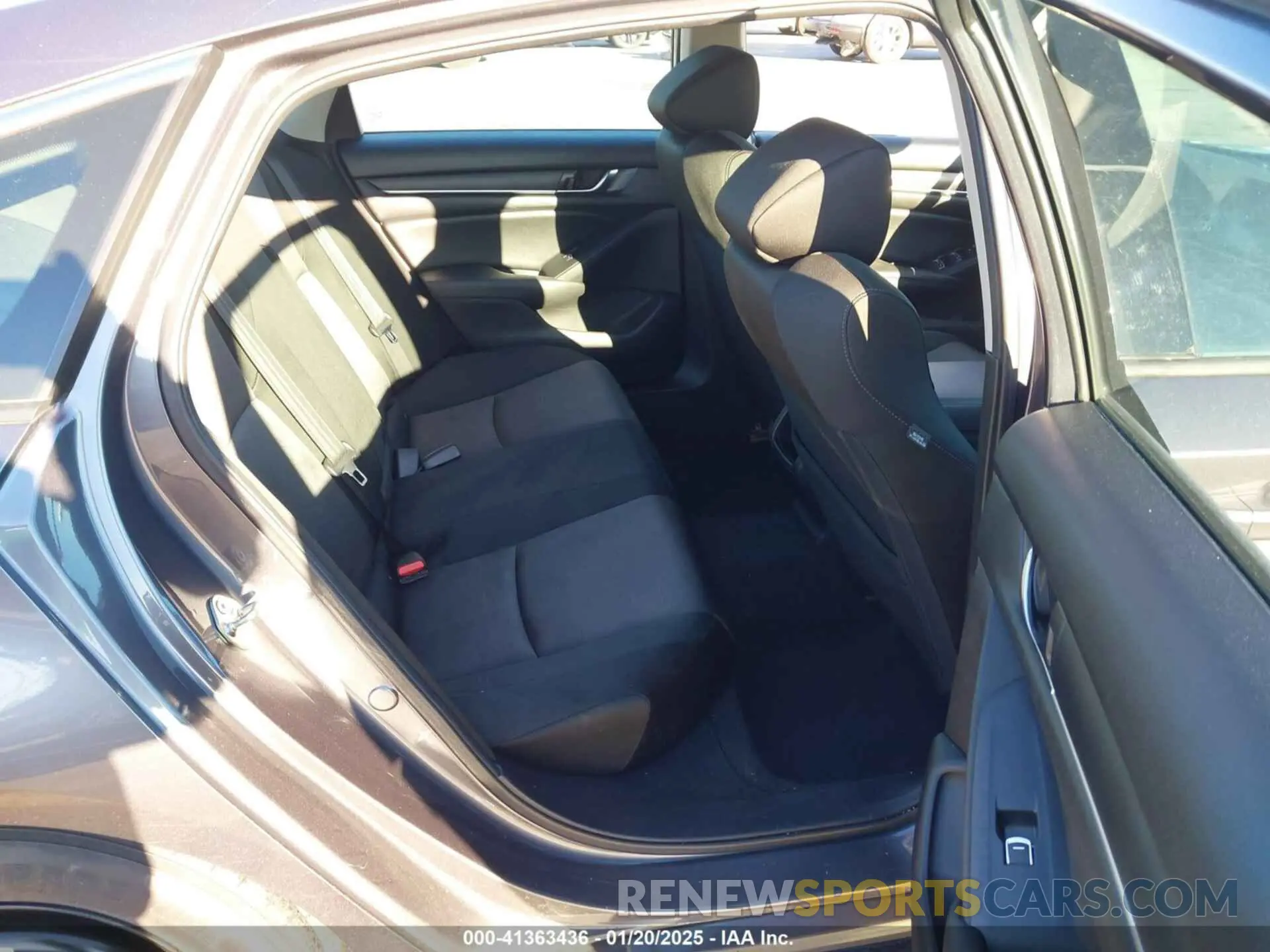 8 Photograph of a damaged car 1HGCV1F14LA092332 HONDA ACCORD 2020