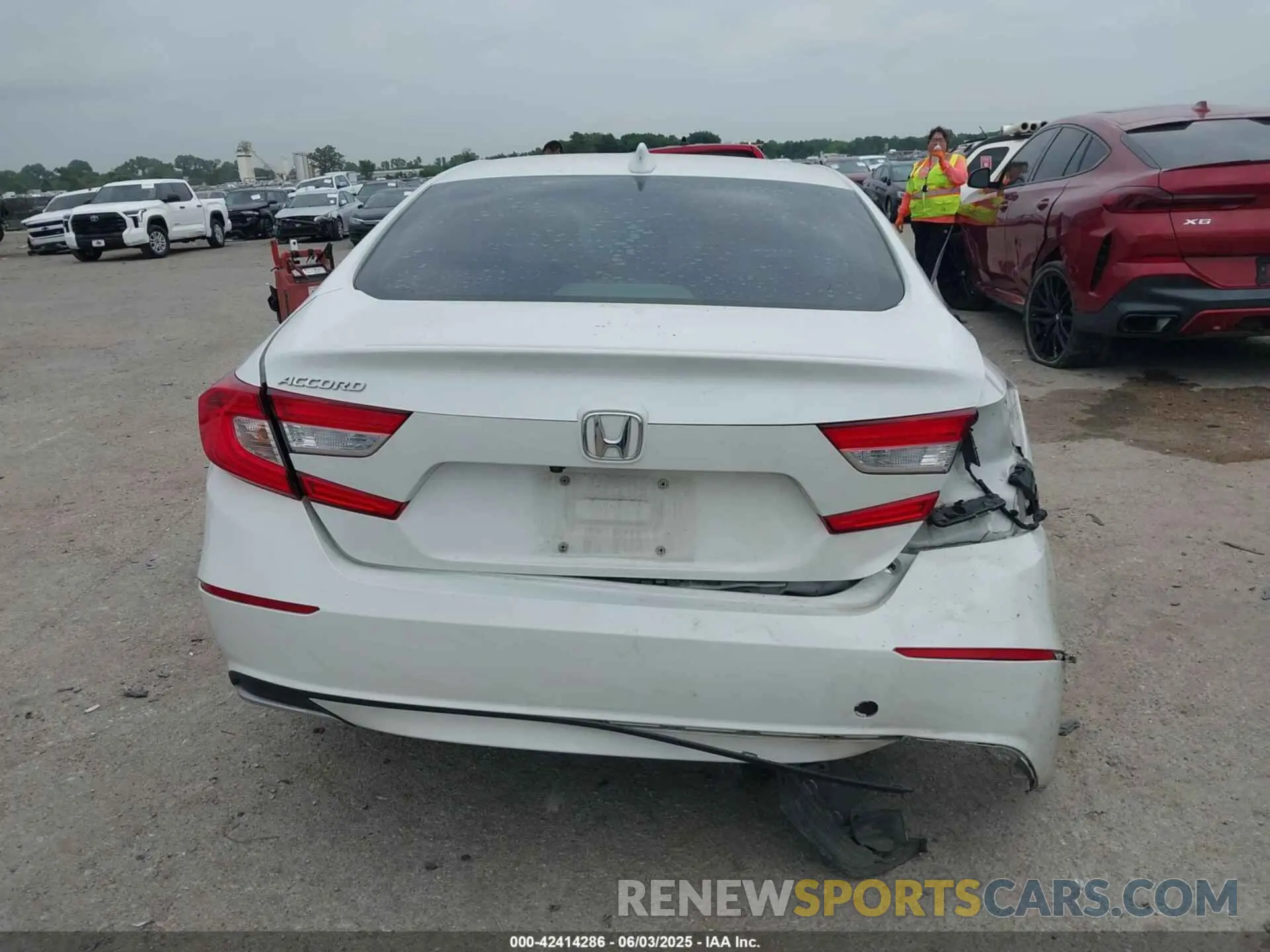 16 Photograph of a damaged car 1HGCV1F14LA097837 HONDA ACCORD 2020