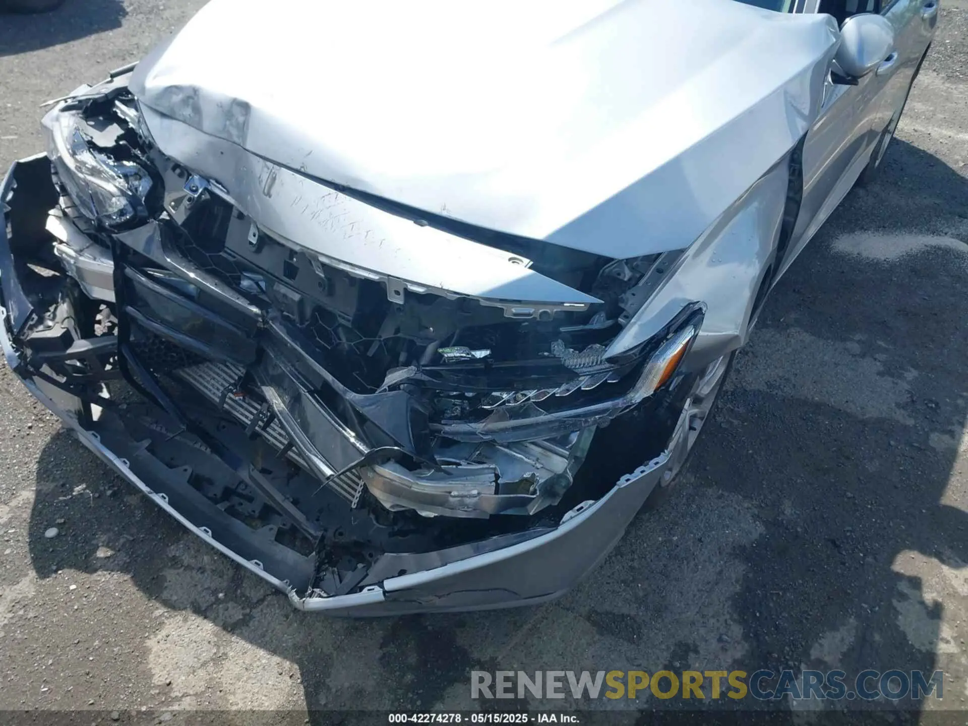 6 Photograph of a damaged car 1HGCV1F14LA102969 HONDA ACCORD 2020