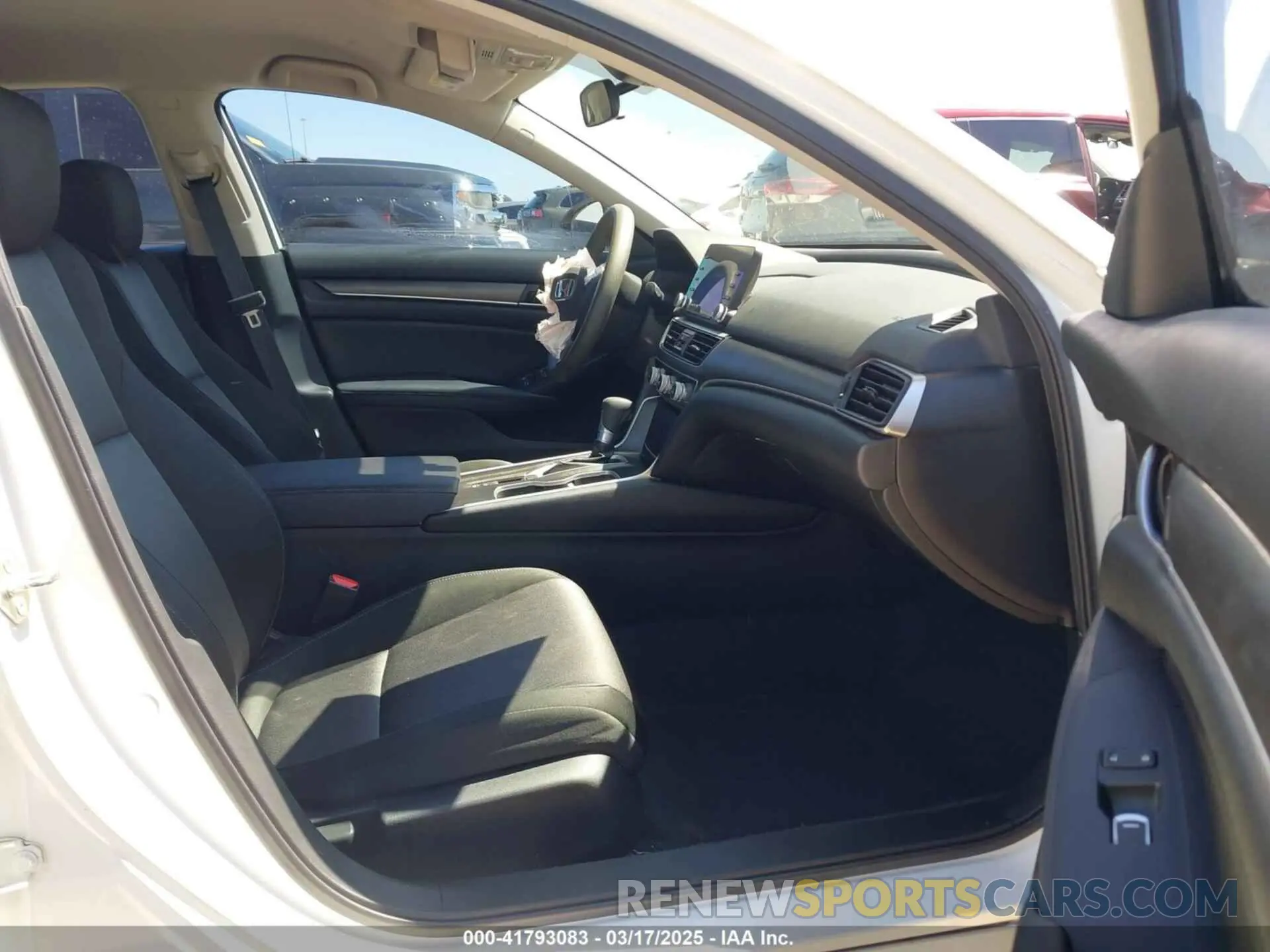 5 Photograph of a damaged car 1HGCV1F14LA121277 HONDA ACCORD 2020