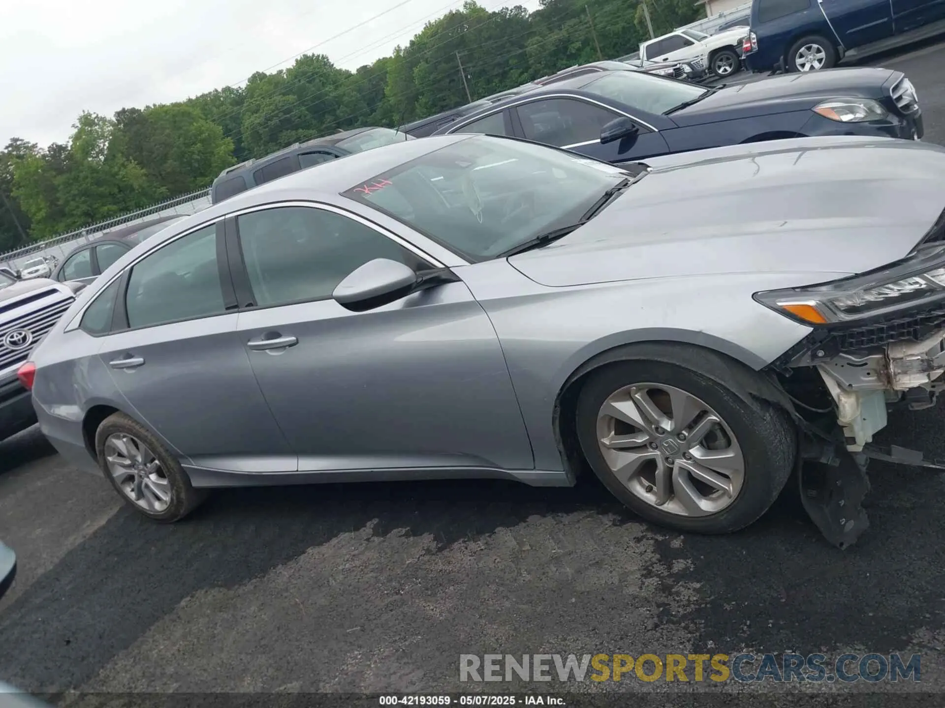 13 Photograph of a damaged car 1HGCV1F15LA006638 HONDA ACCORD 2020