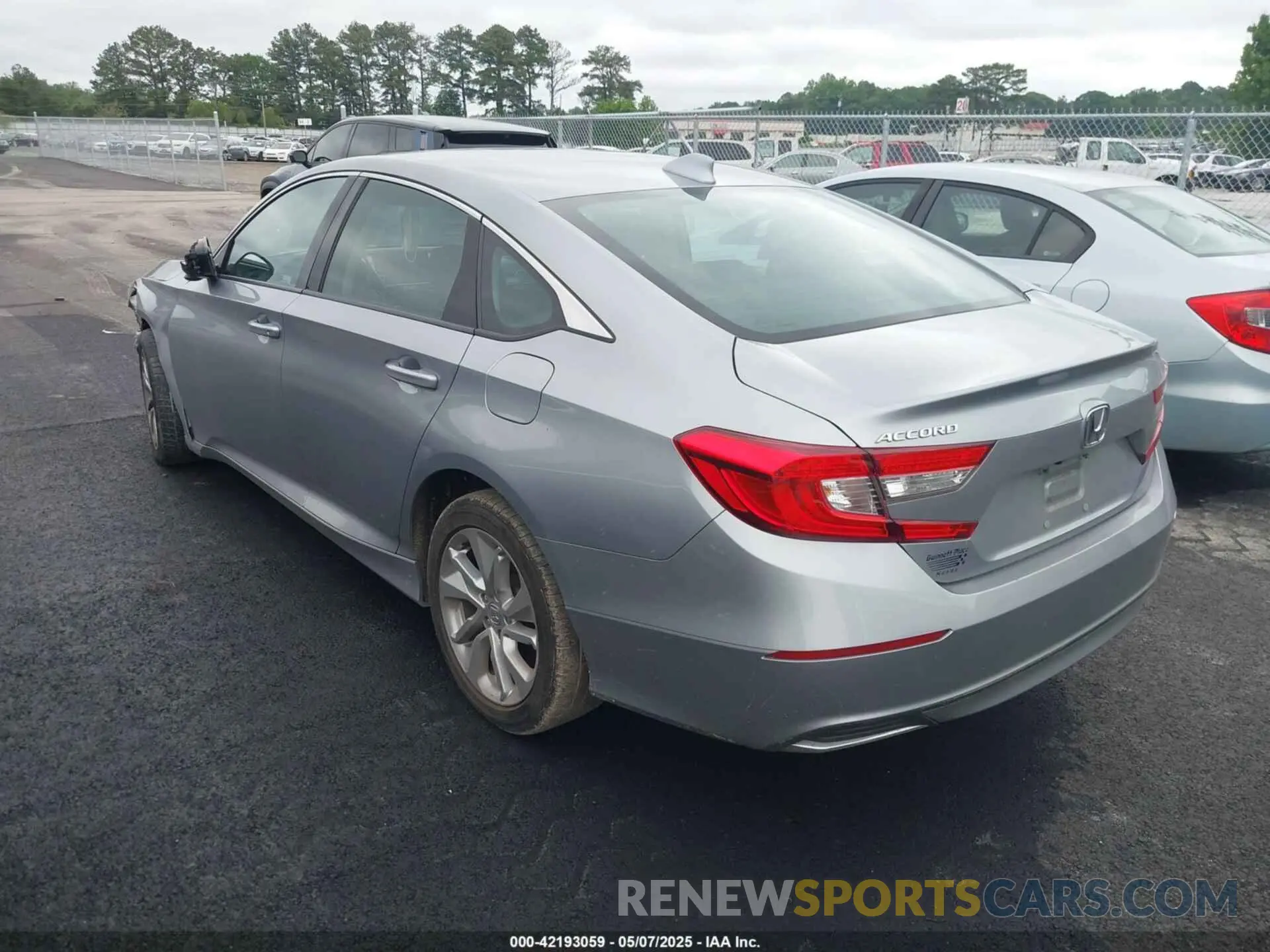 3 Photograph of a damaged car 1HGCV1F15LA006638 HONDA ACCORD 2020
