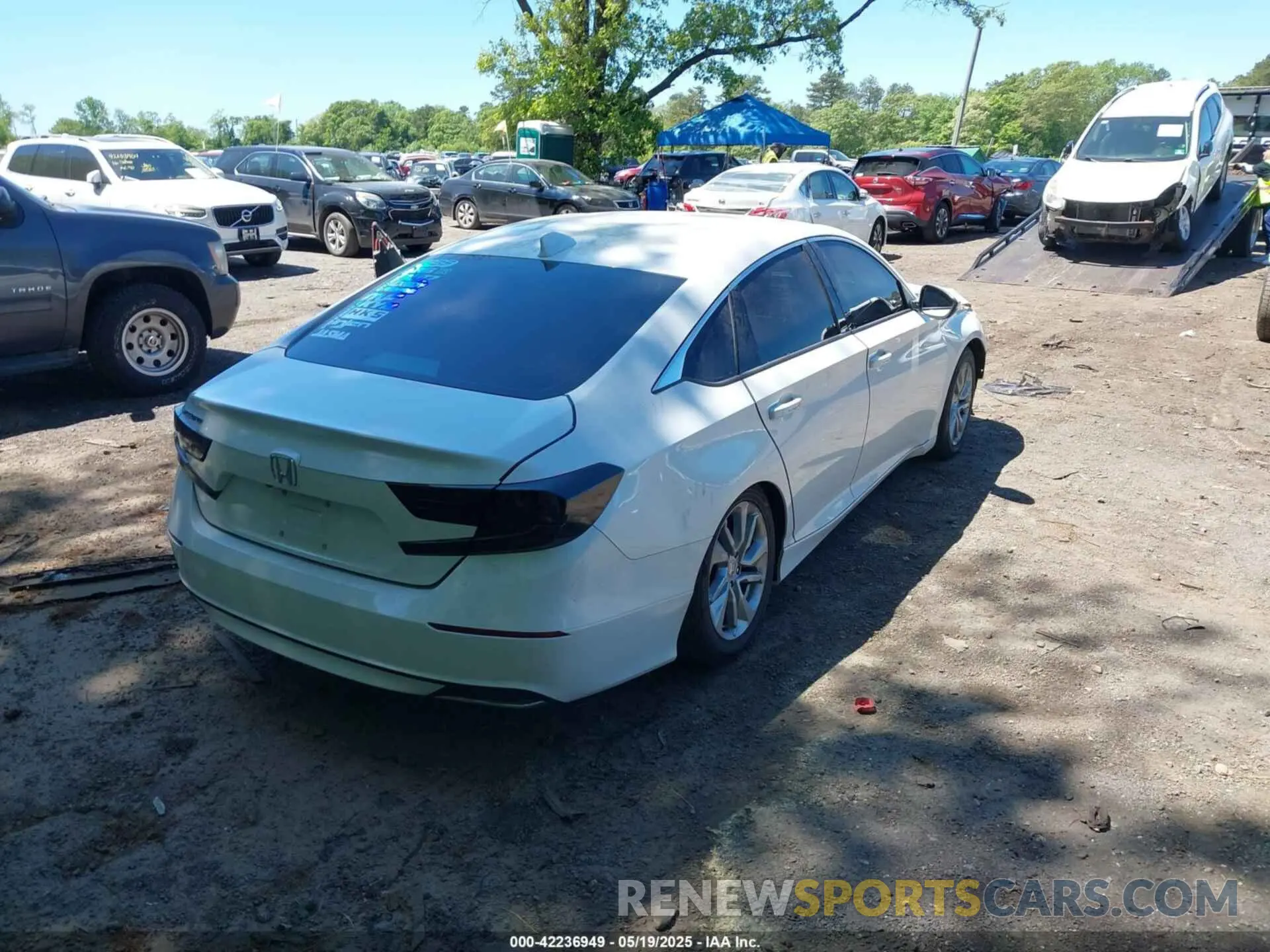 4 Photograph of a damaged car 1HGCV1F15LA062739 HONDA ACCORD 2020