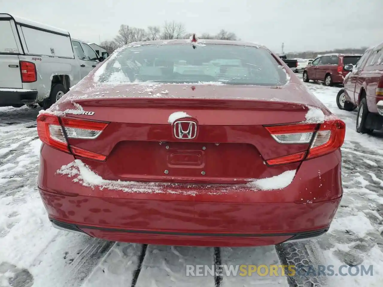 6 Photograph of a damaged car 1HGCV1F16LA000931 HONDA ACCORD 2020