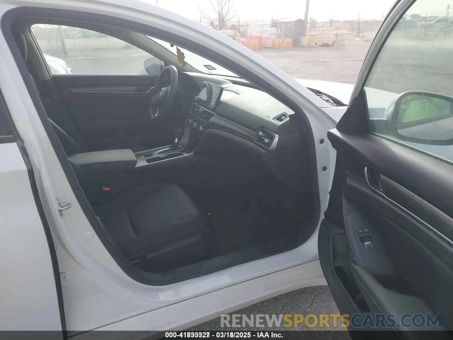 5 Photograph of a damaged car 1HGCV1F16LA028678 HONDA ACCORD 2020