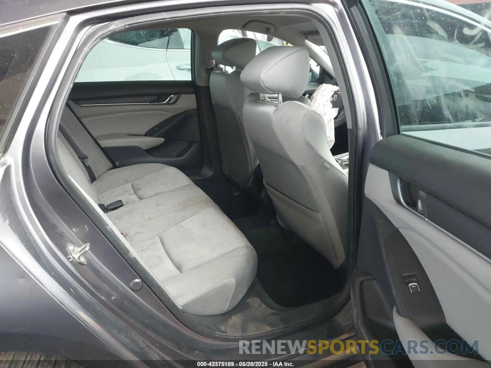 8 Photograph of a damaged car 1HGCV1F17LA022548 HONDA ACCORD 2020
