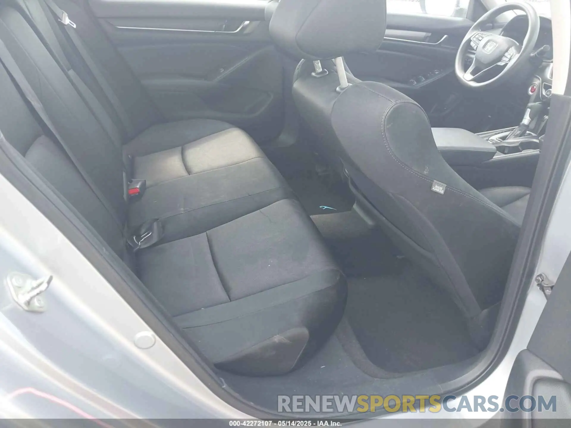 8 Photograph of a damaged car 1HGCV1F17LA032562 HONDA ACCORD 2020
