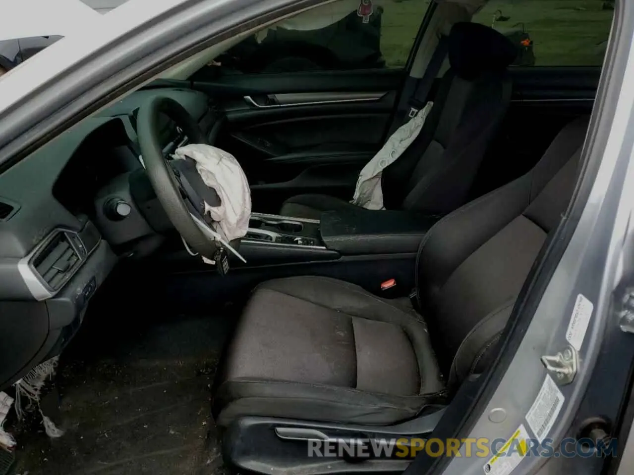 7 Photograph of a damaged car 1HGCV1F17LA054819 HONDA ACCORD 2020