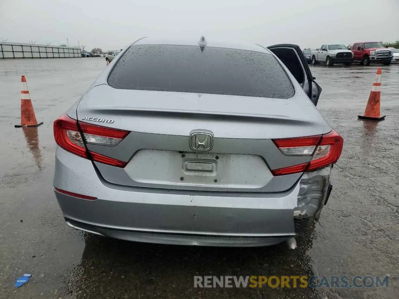 6 Photograph of a damaged car 1HGCV1F17LA080921 HONDA ACCORD 2020