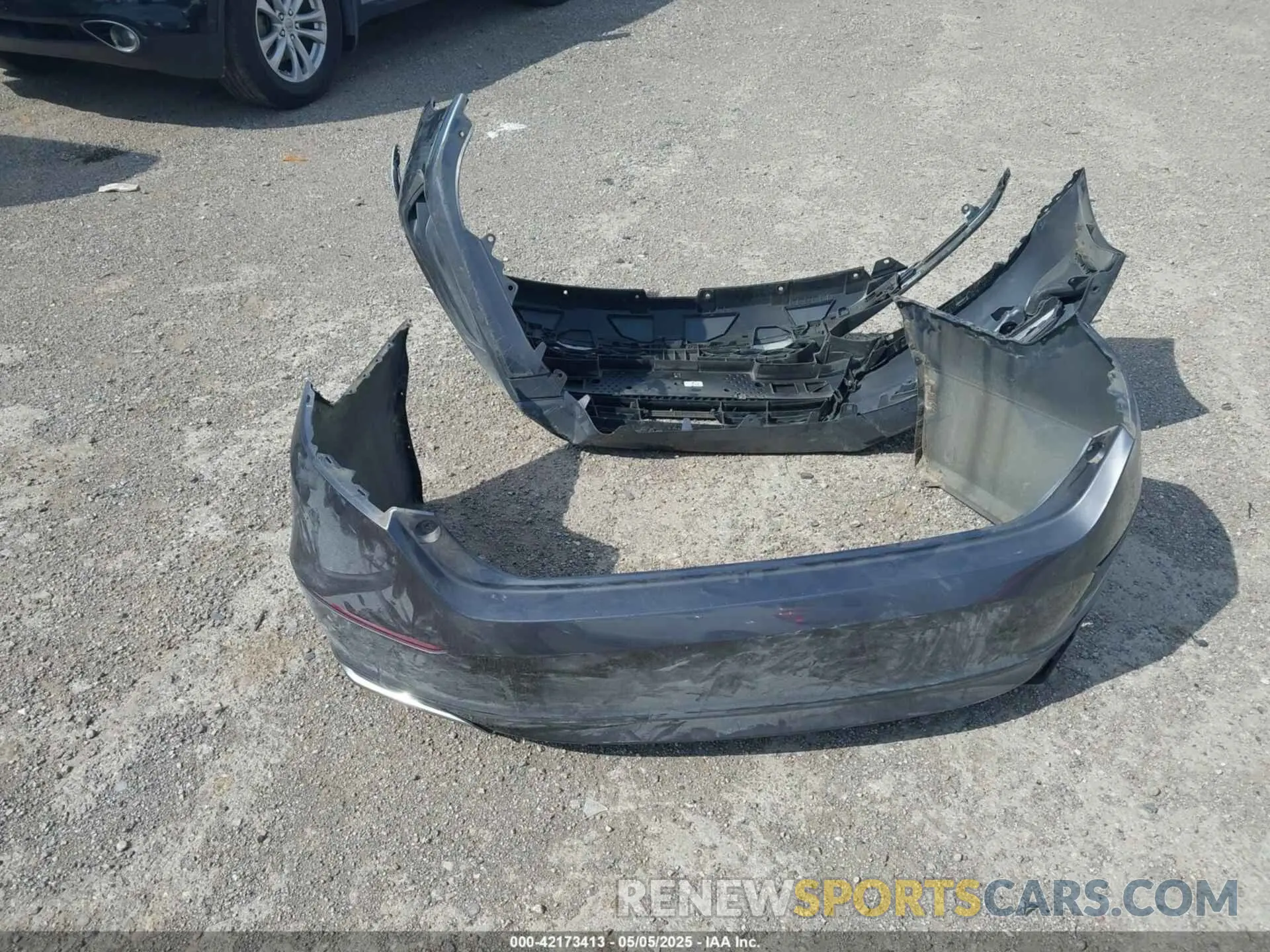 12 Photograph of a damaged car 1HGCV1F17LA084872 HONDA ACCORD 2020