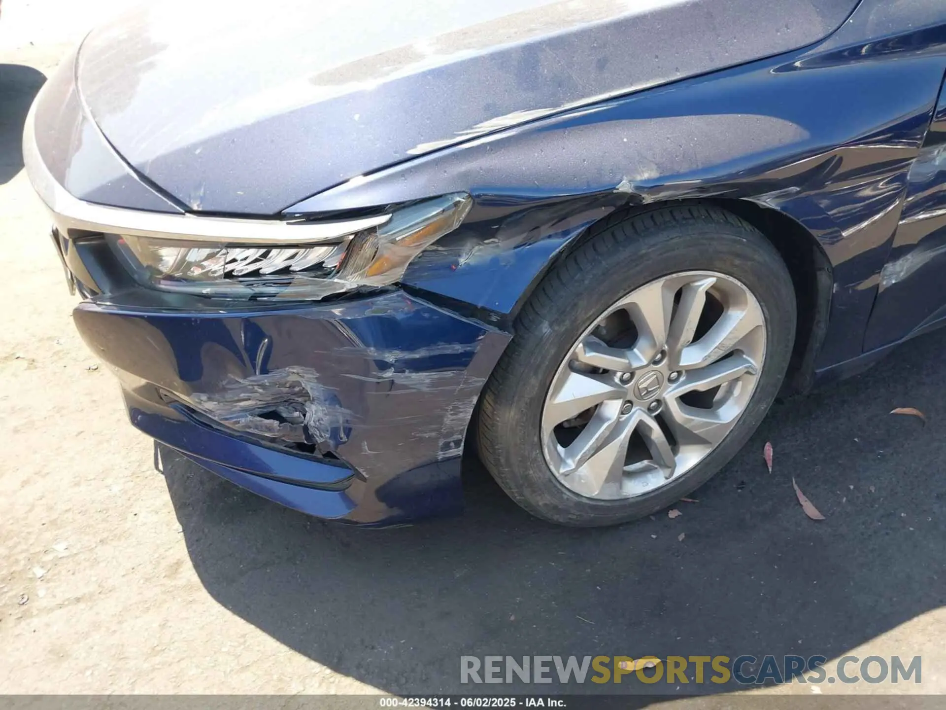 17 Photograph of a damaged car 1HGCV1F18LA005399 HONDA ACCORD 2020
