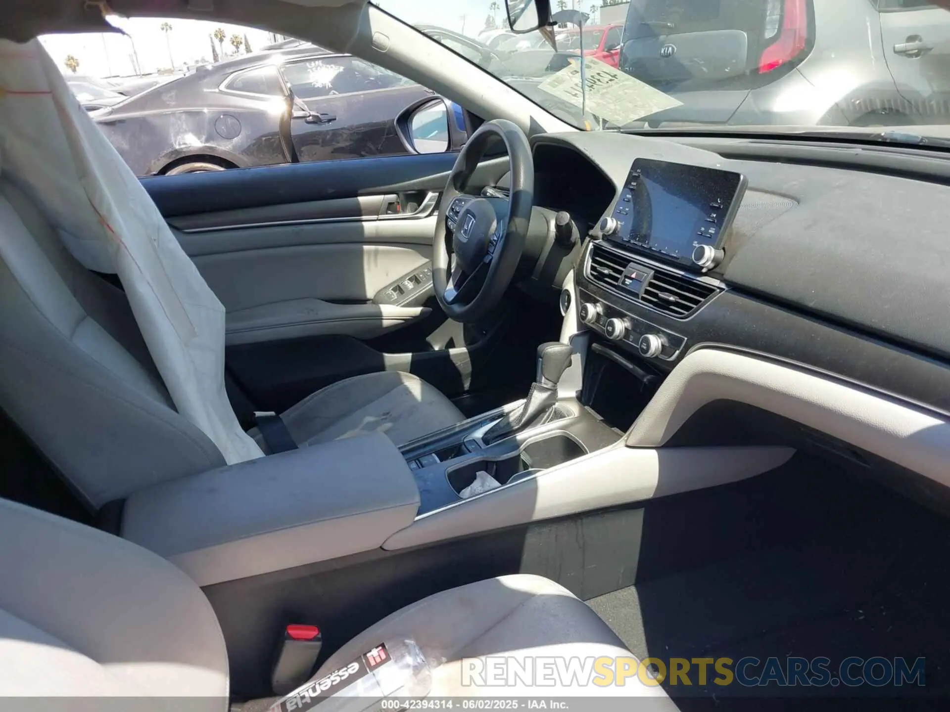 5 Photograph of a damaged car 1HGCV1F18LA005399 HONDA ACCORD 2020
