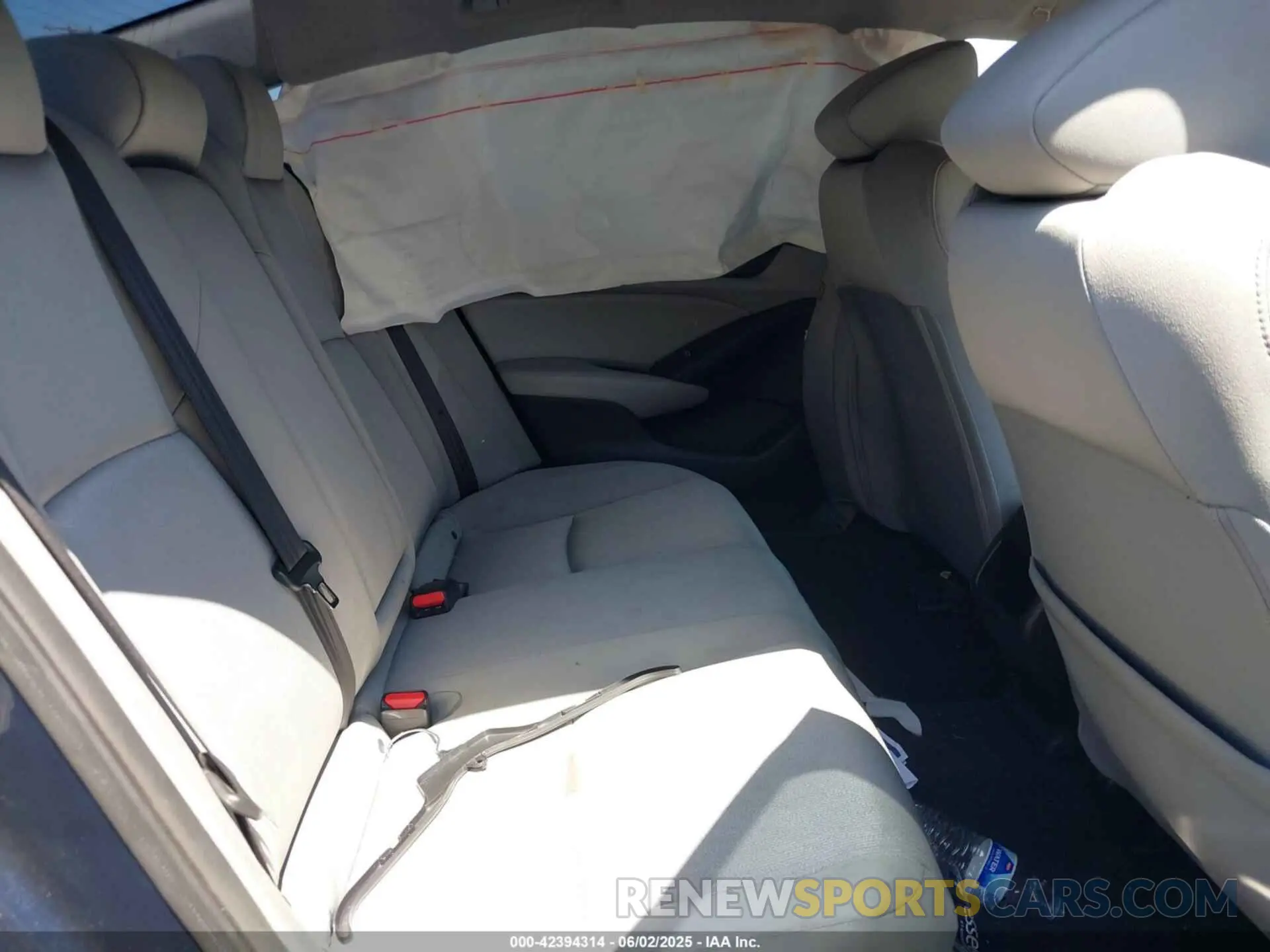 8 Photograph of a damaged car 1HGCV1F18LA005399 HONDA ACCORD 2020