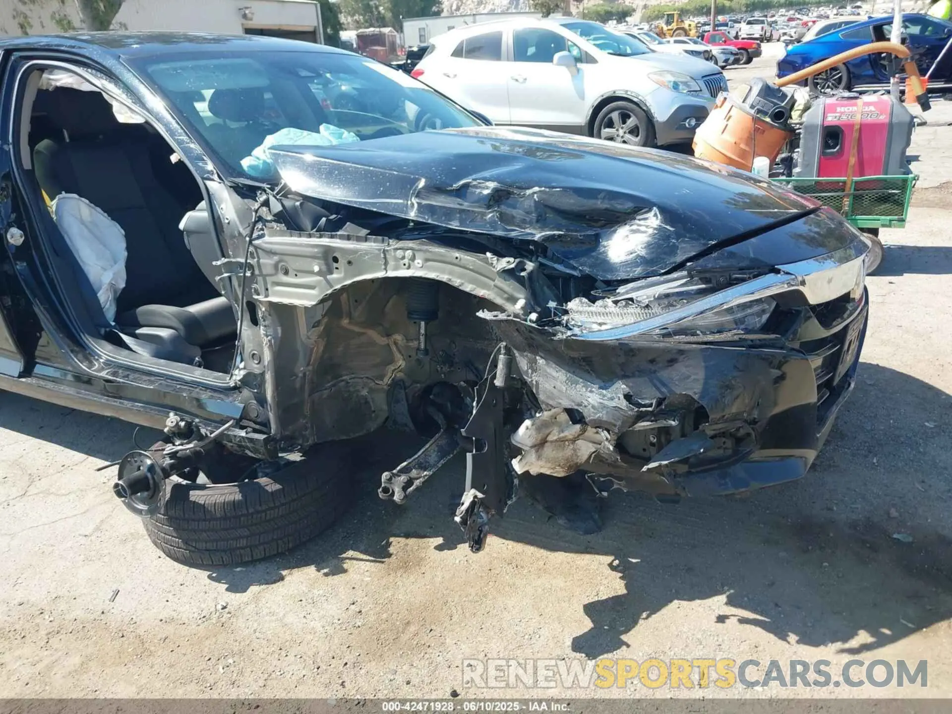 6 Photograph of a damaged car 1HGCV1F18LA094729 HONDA ACCORD 2020