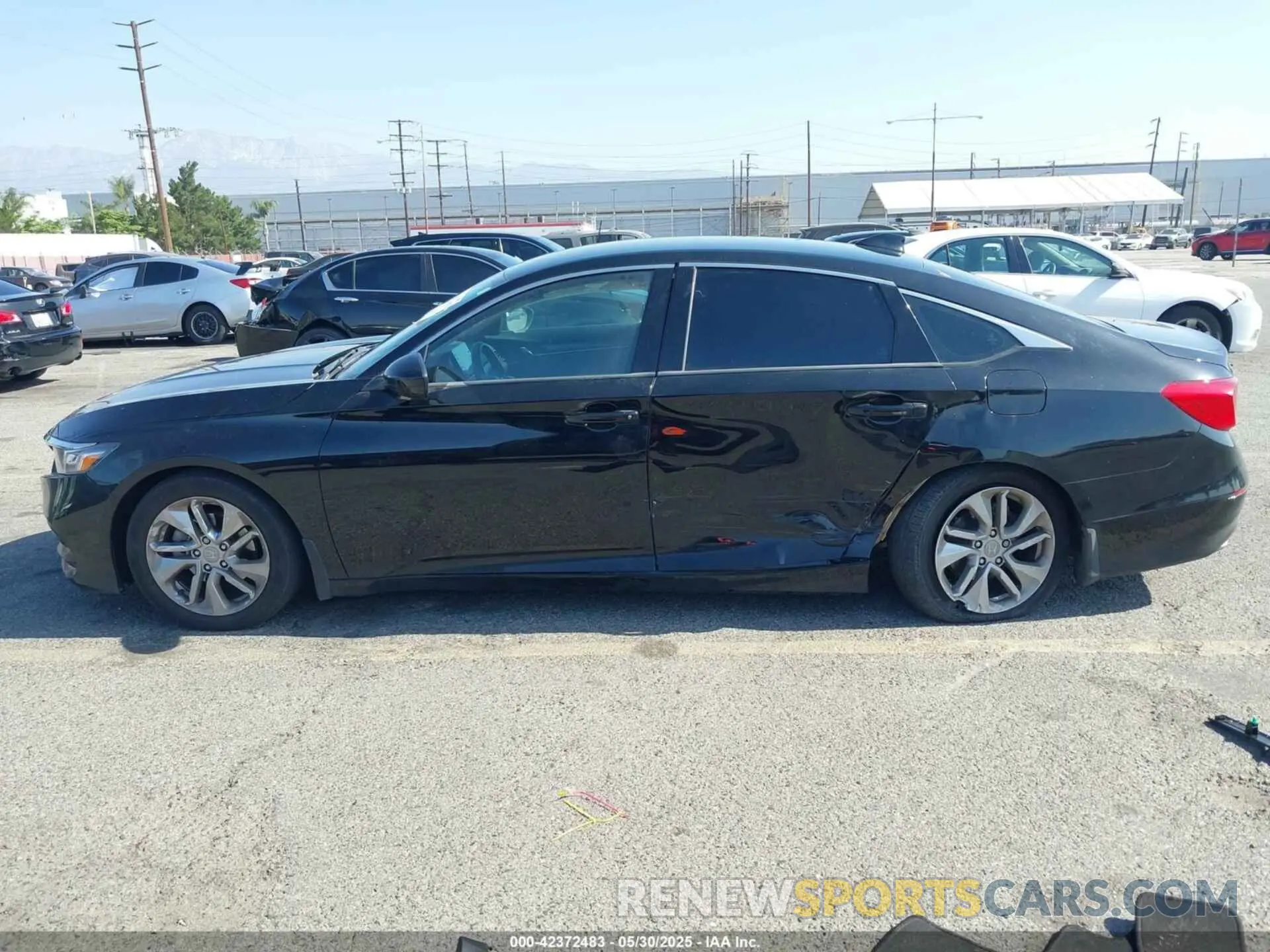 15 Photograph of a damaged car 1HGCV1F18LA098621 HONDA ACCORD 2020