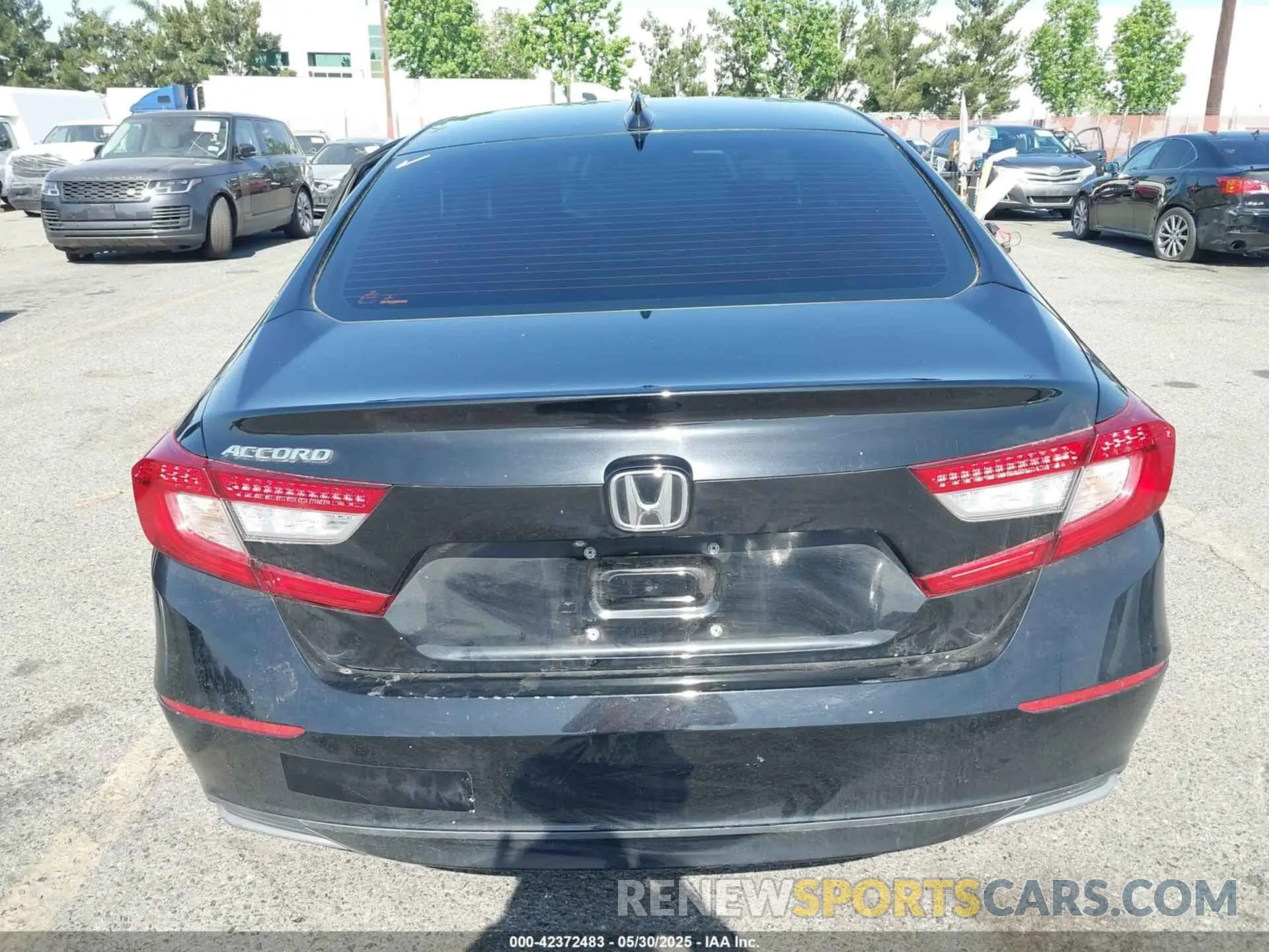 17 Photograph of a damaged car 1HGCV1F18LA098621 HONDA ACCORD 2020
