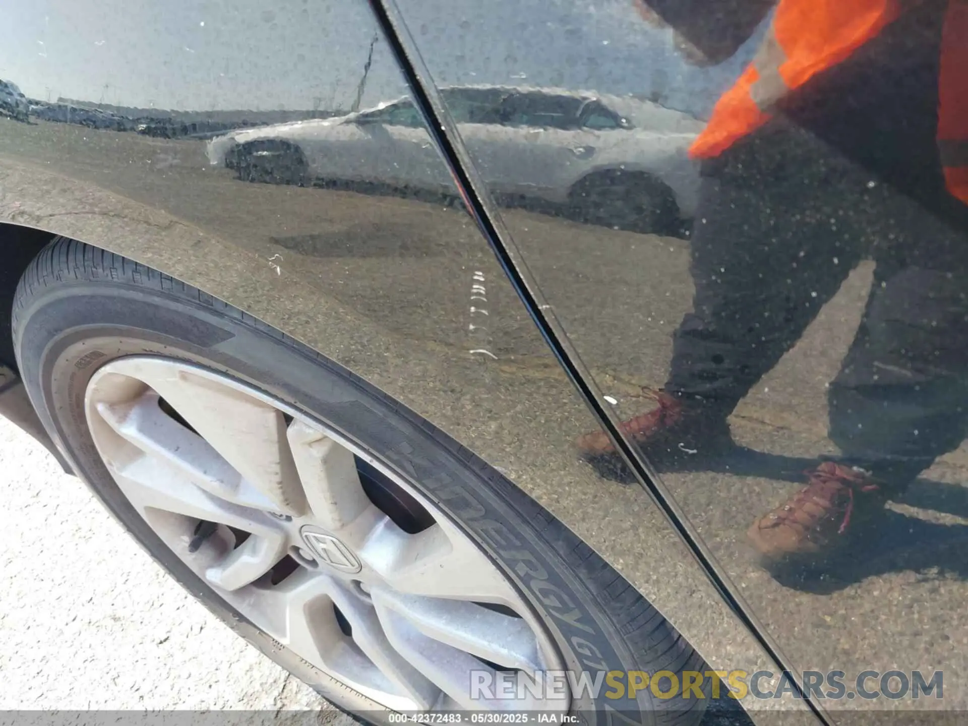 20 Photograph of a damaged car 1HGCV1F18LA098621 HONDA ACCORD 2020