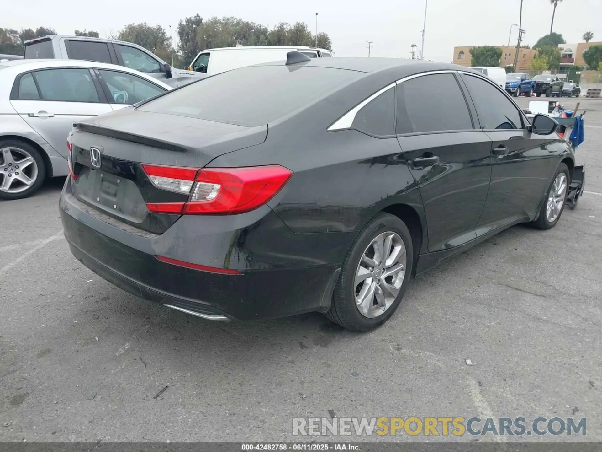 4 Photograph of a damaged car 1HGCV1F18LA101310 HONDA ACCORD 2020