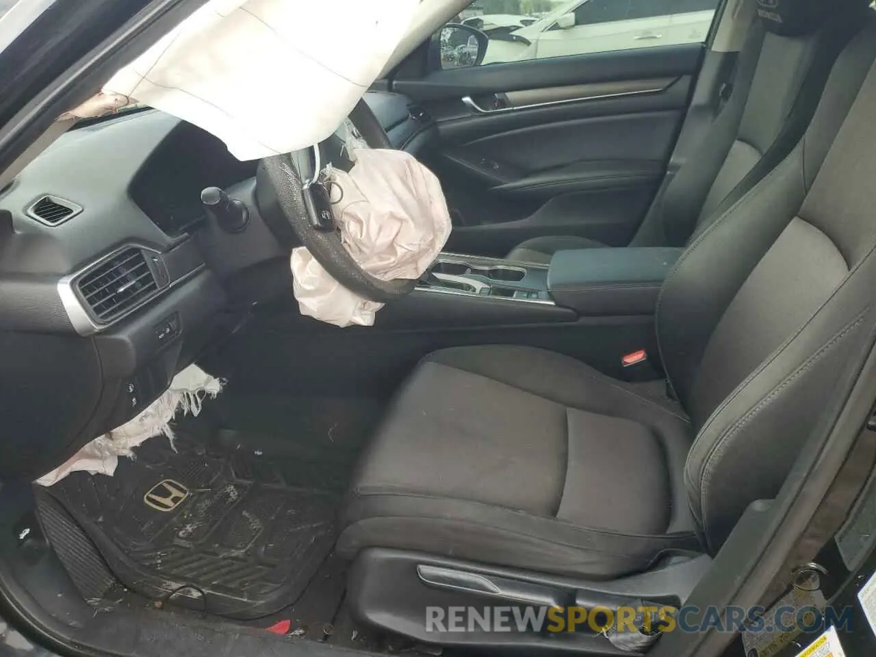 7 Photograph of a damaged car 1HGCV1F18LA149261 HONDA ACCORD 2020