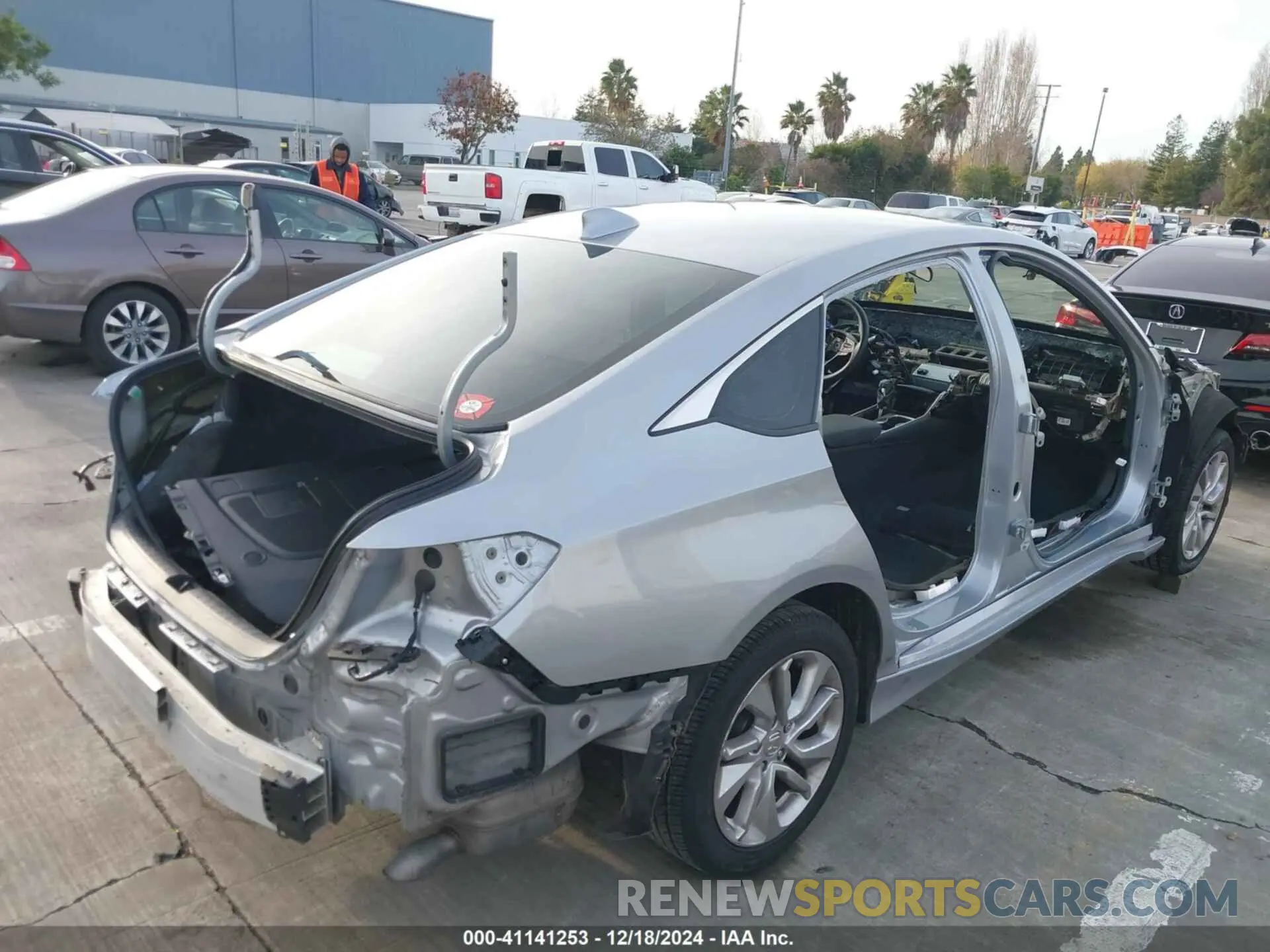 17 Photograph of a damaged car 1HGCV1F18LA153147 HONDA ACCORD 2020