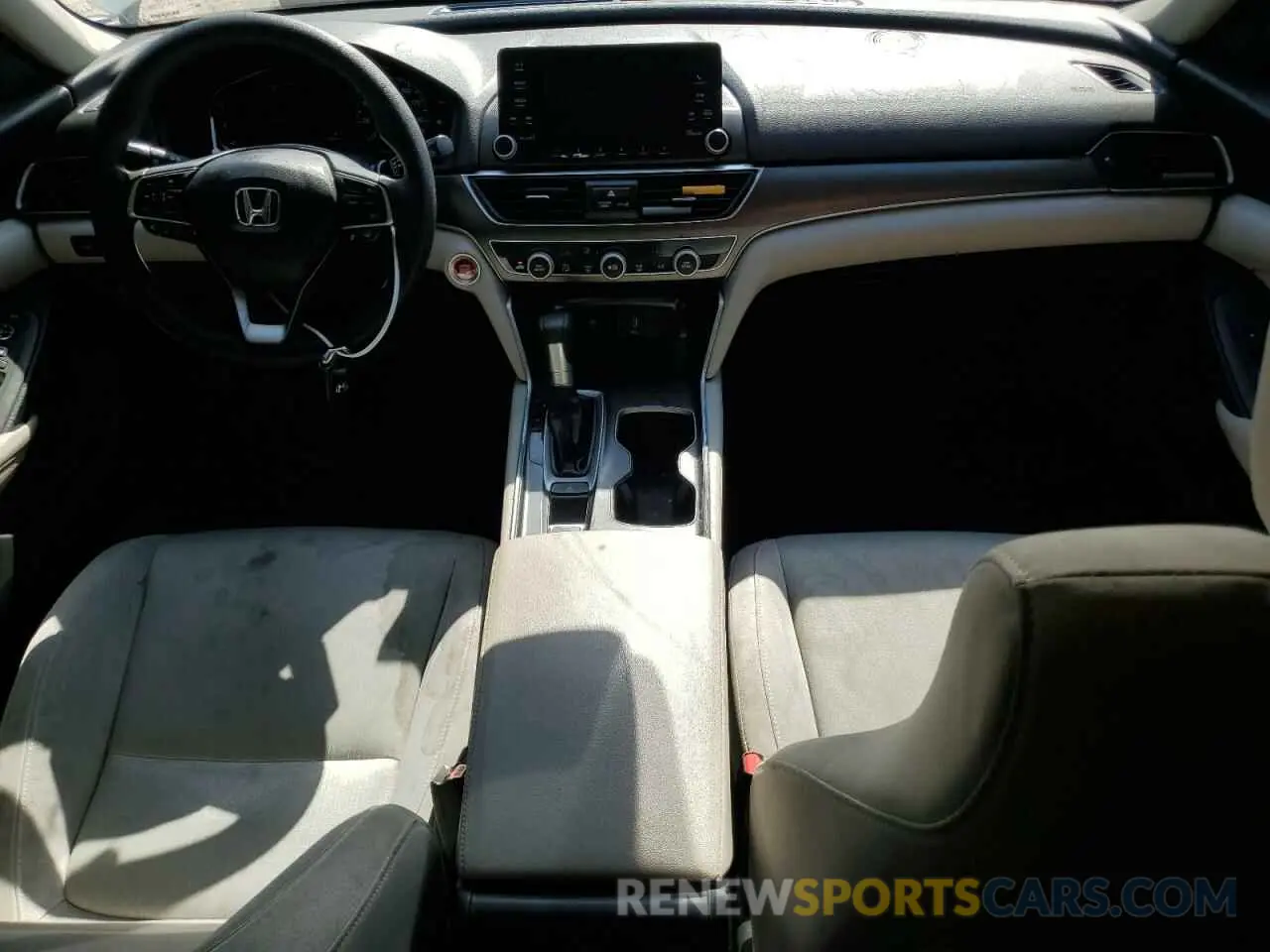 8 Photograph of a damaged car 1HGCV1F19LA046804 HONDA ACCORD 2020