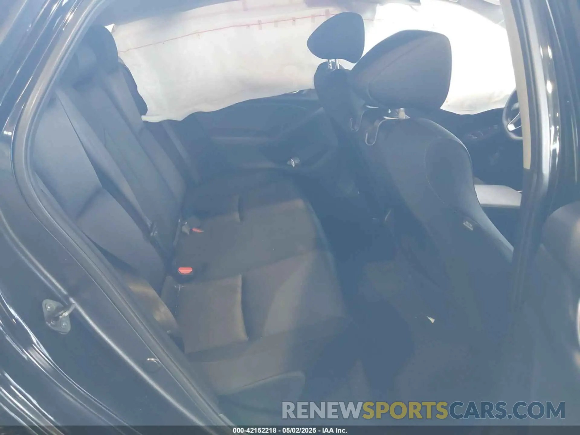 8 Photograph of a damaged car 1HGCV1F19LA098384 HONDA ACCORD 2020
