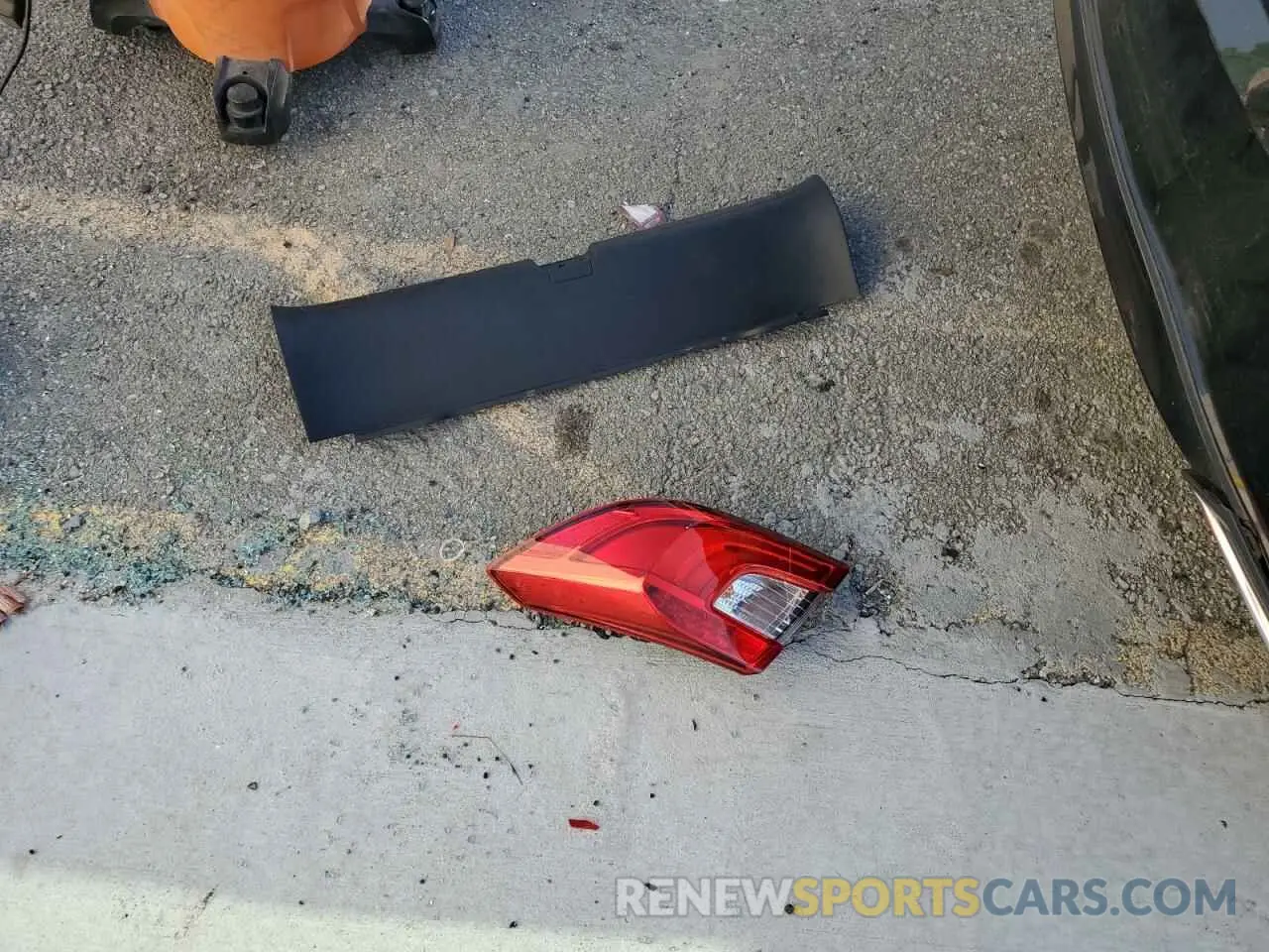 12 Photograph of a damaged car 1HGCV1F19LA127656 HONDA ACCORD 2020