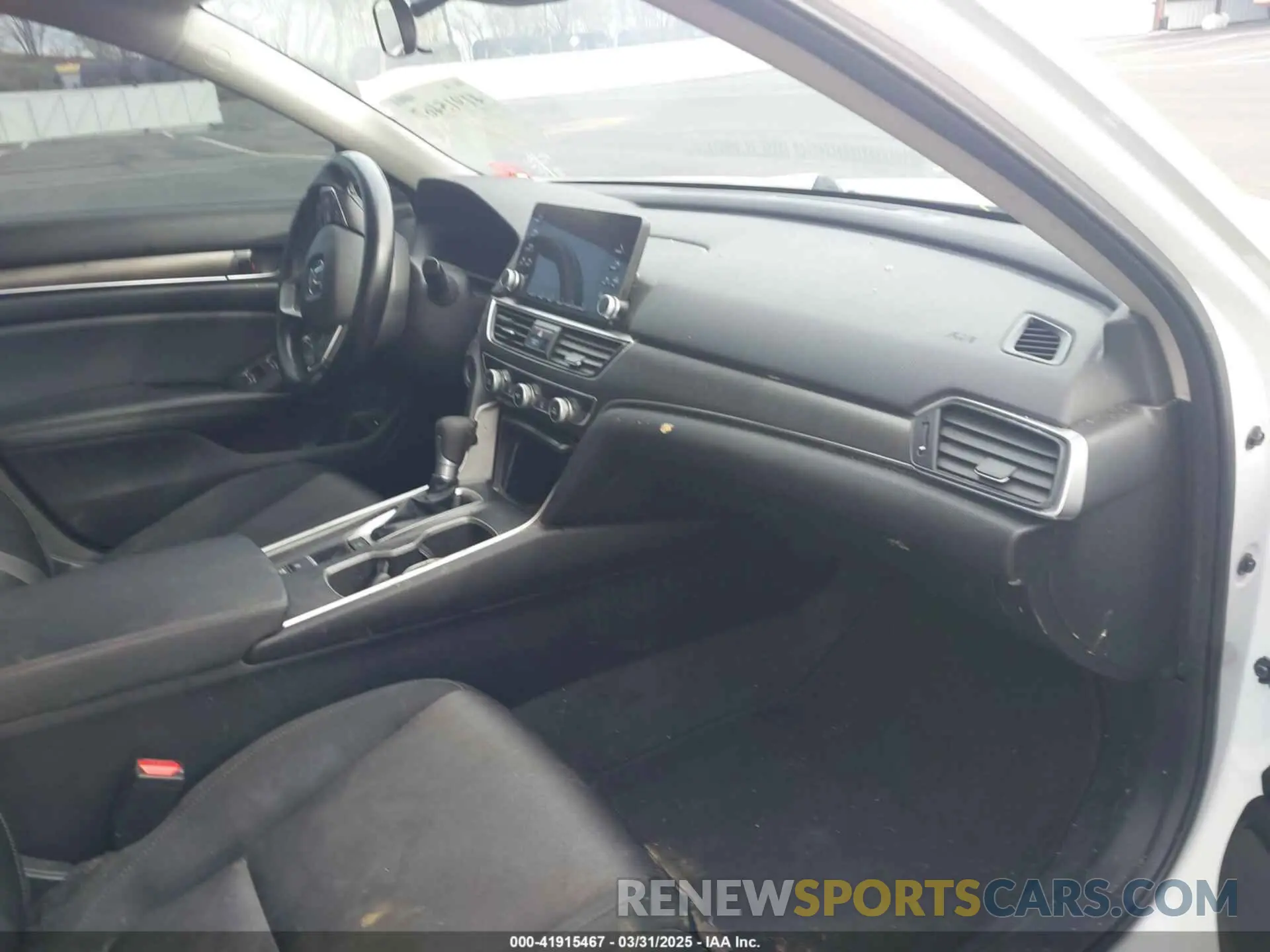 5 Photograph of a damaged car 1HGCV1F19LA142352 HONDA ACCORD 2020